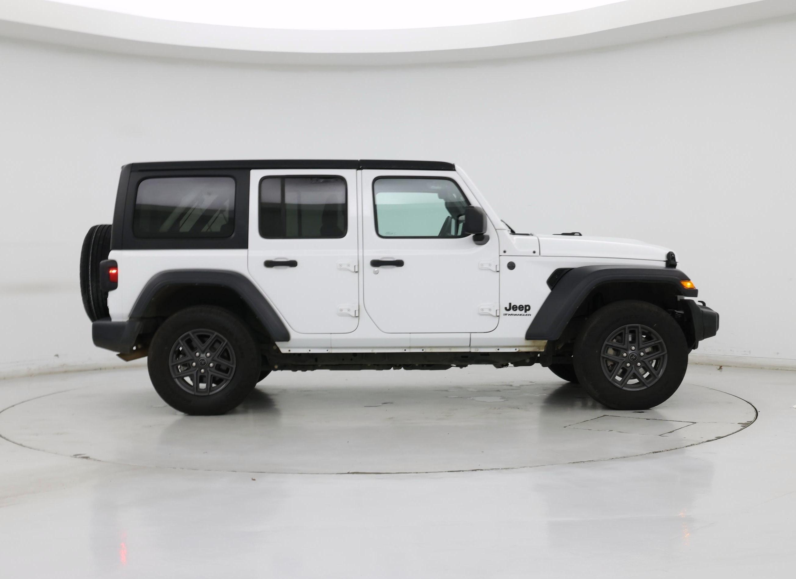 Thumbnail: 2024 Jeep Wrangler - 7