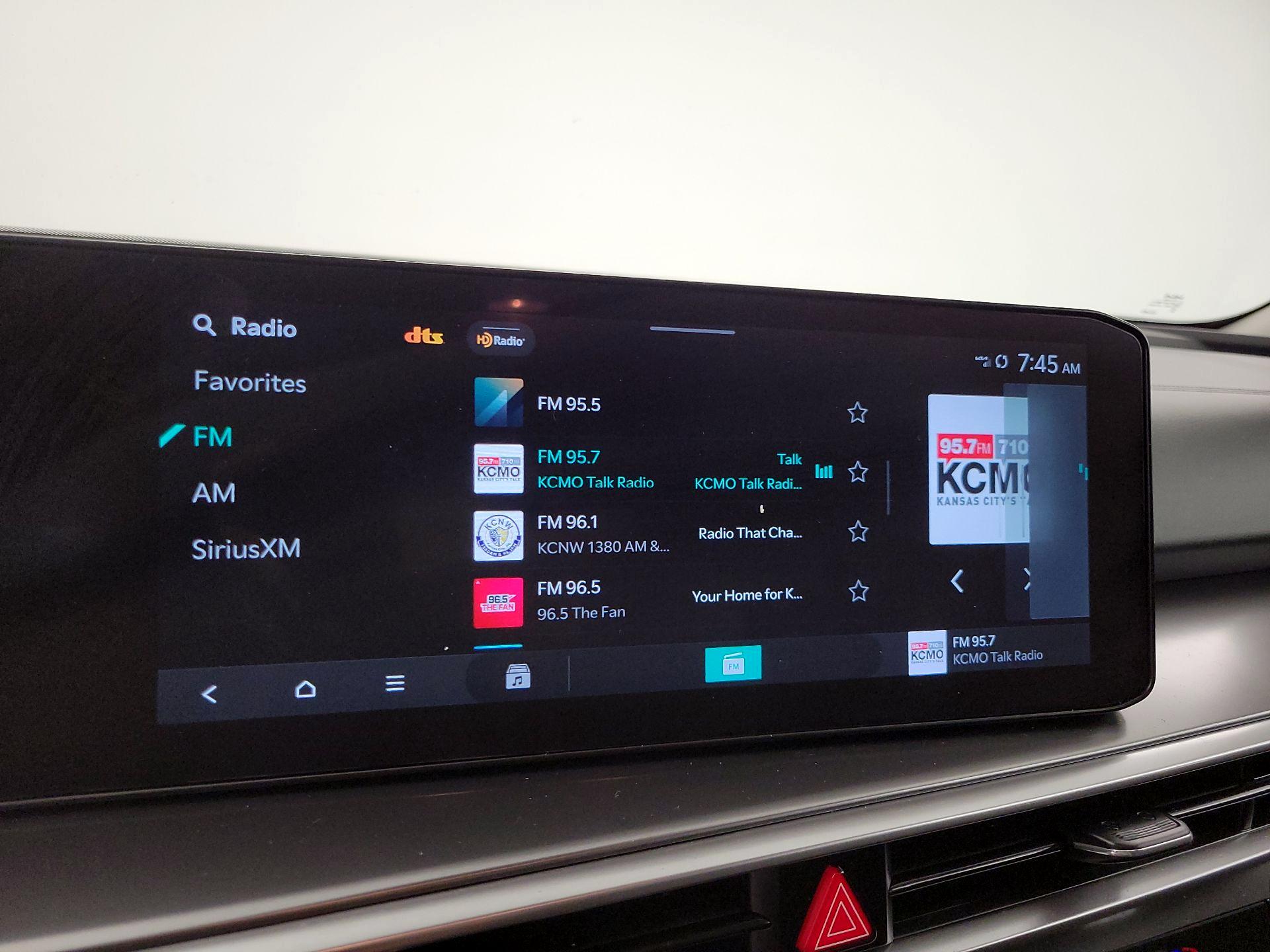 Thumbnail: 2025 Kia Sorento - 16