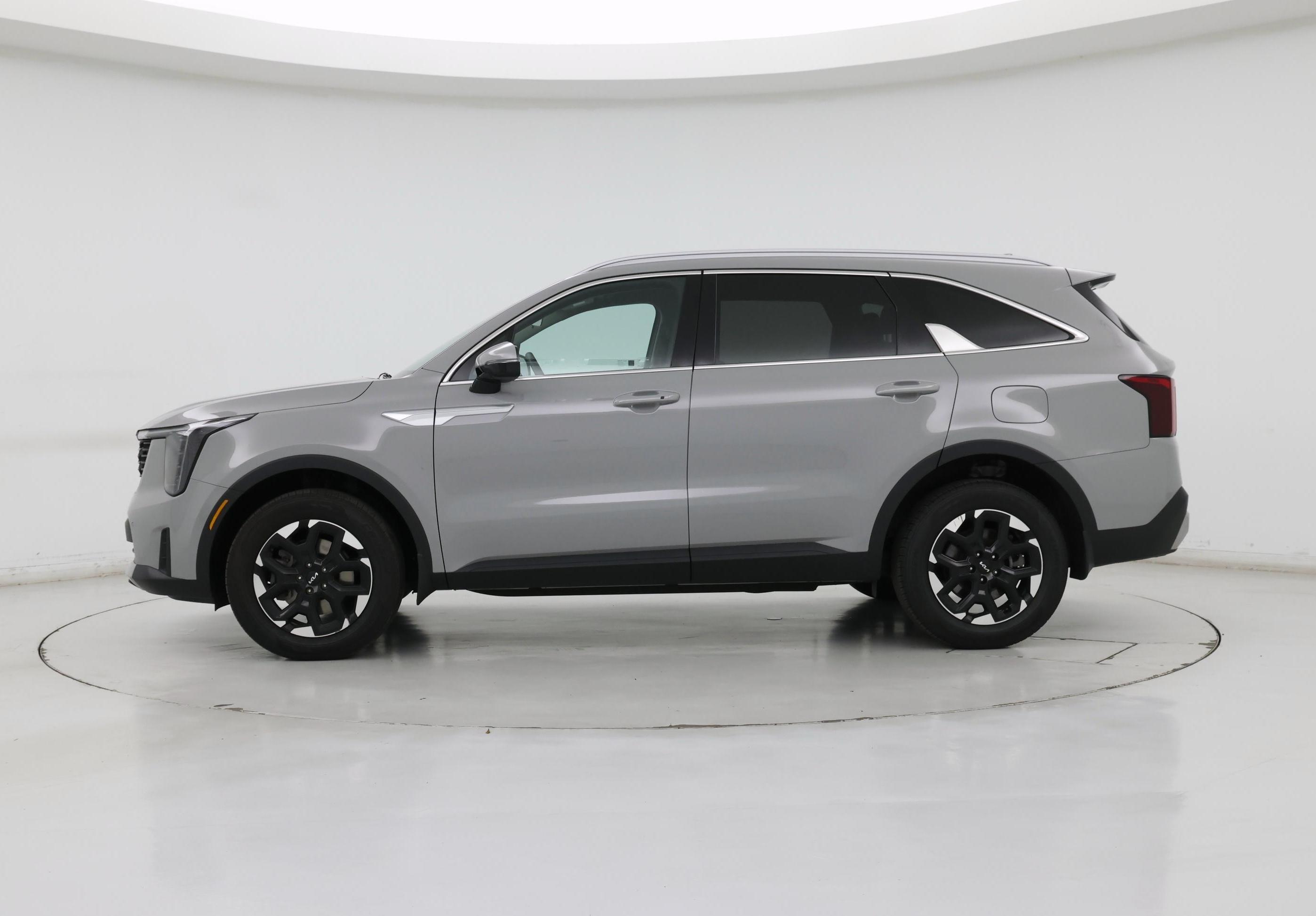 Thumbnail: 2025 Kia Sorento - 3