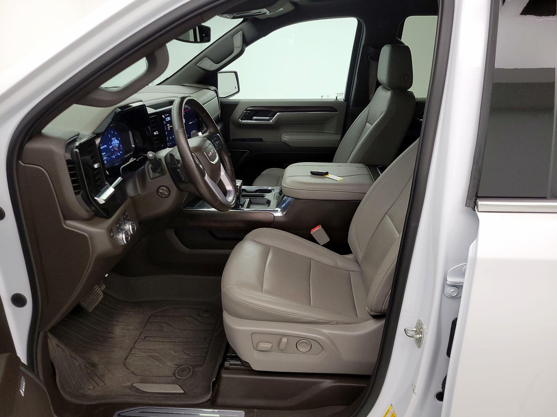 Thumbnail: 2023 GMC Sierra 1500 - 11
