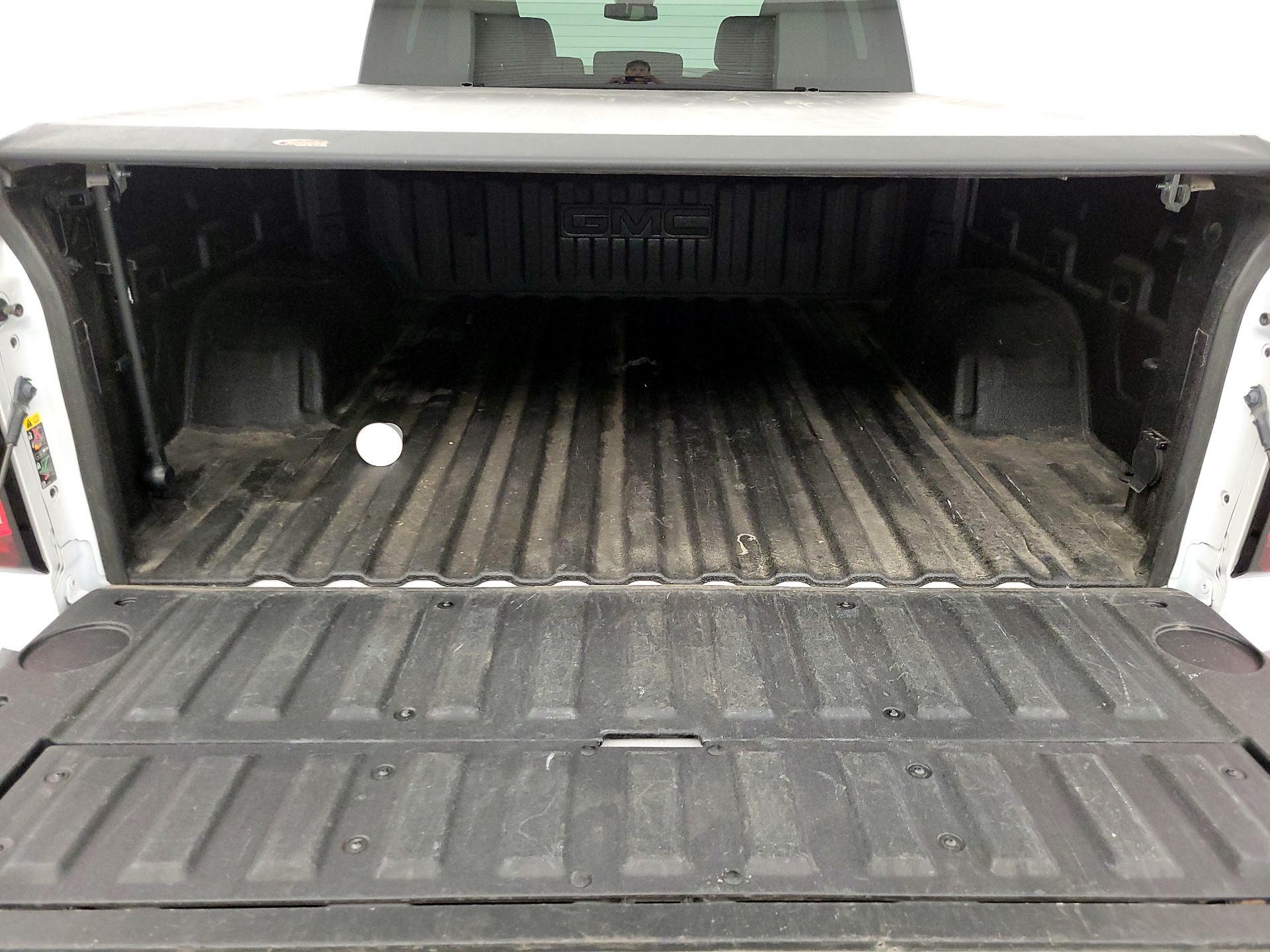 Thumbnail: 2023 GMC Sierra 1500 - 20