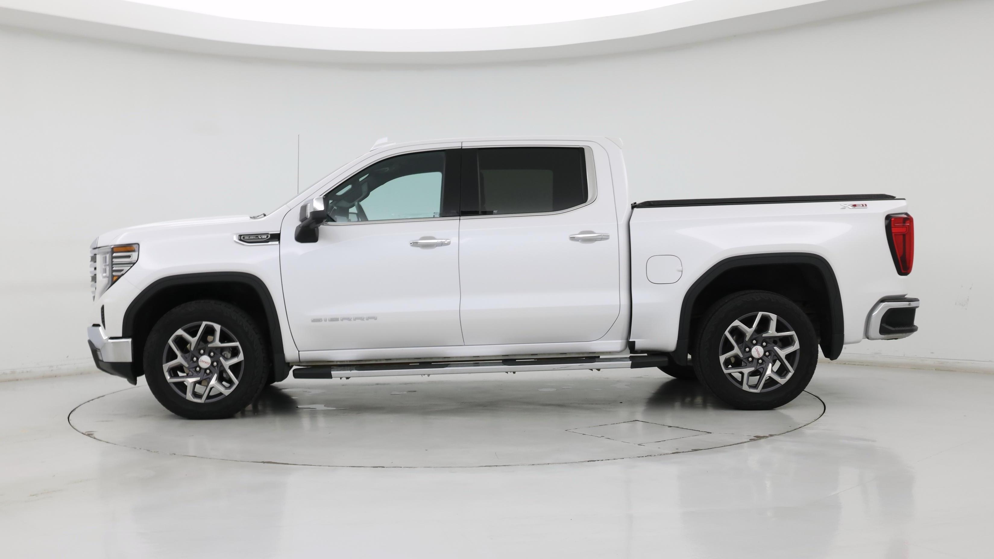 Thumbnail: 2023 GMC Sierra 1500 - 3