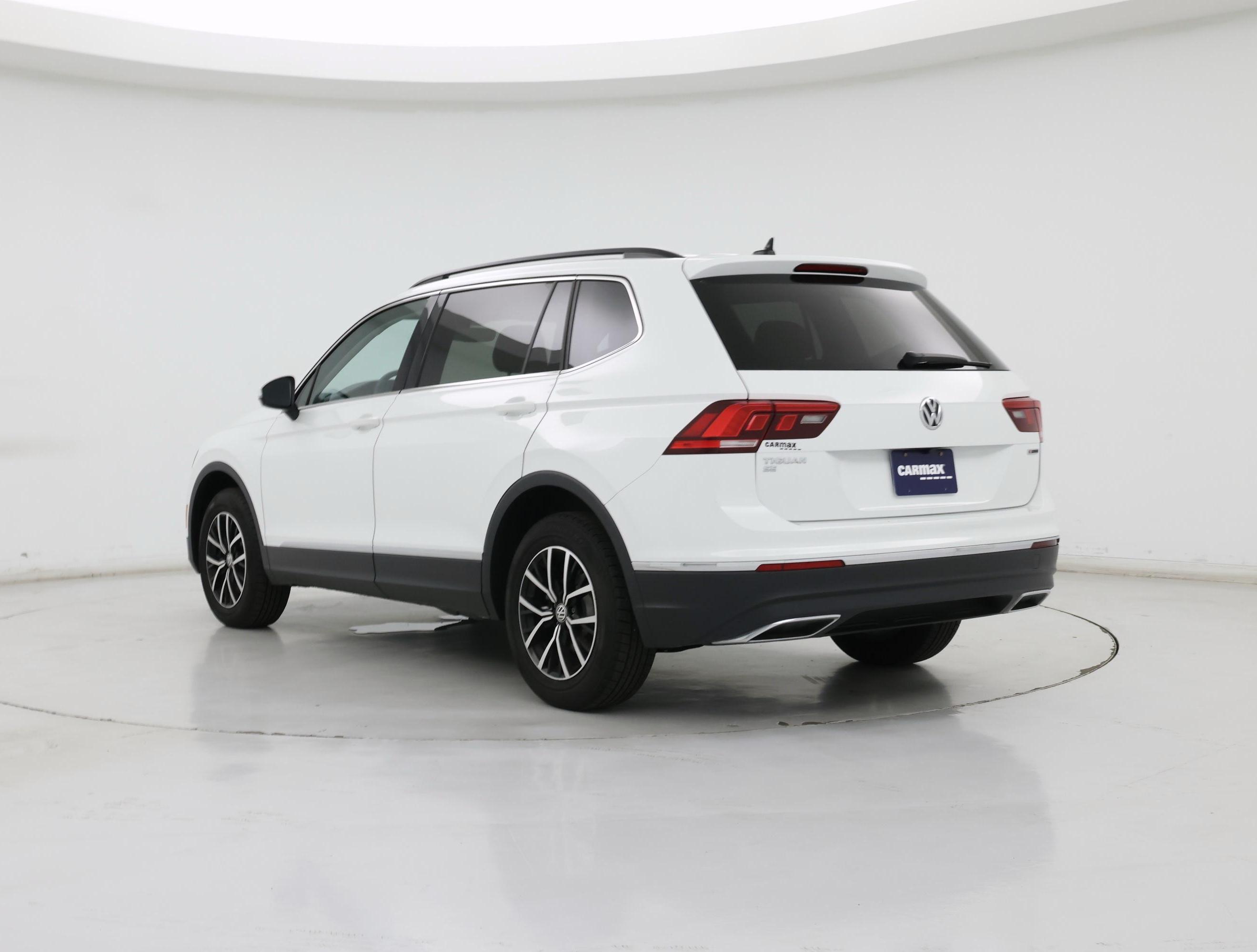 Thumbnail: 2021 Volkswagen Tiguan - 2