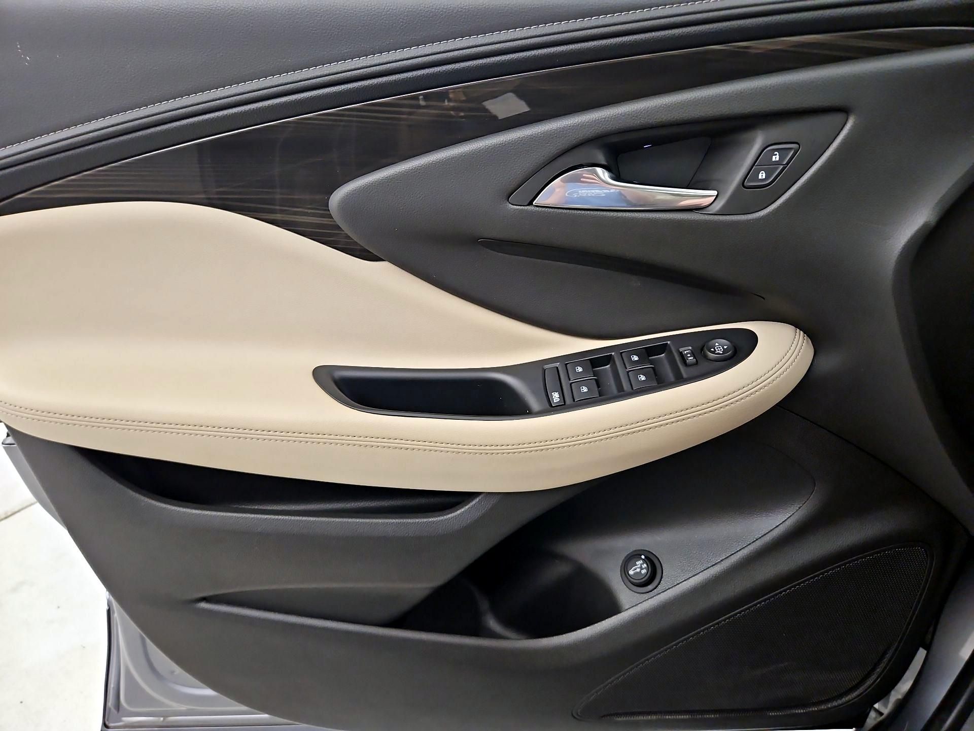 Thumbnail: 2020 Buick Envision - 12