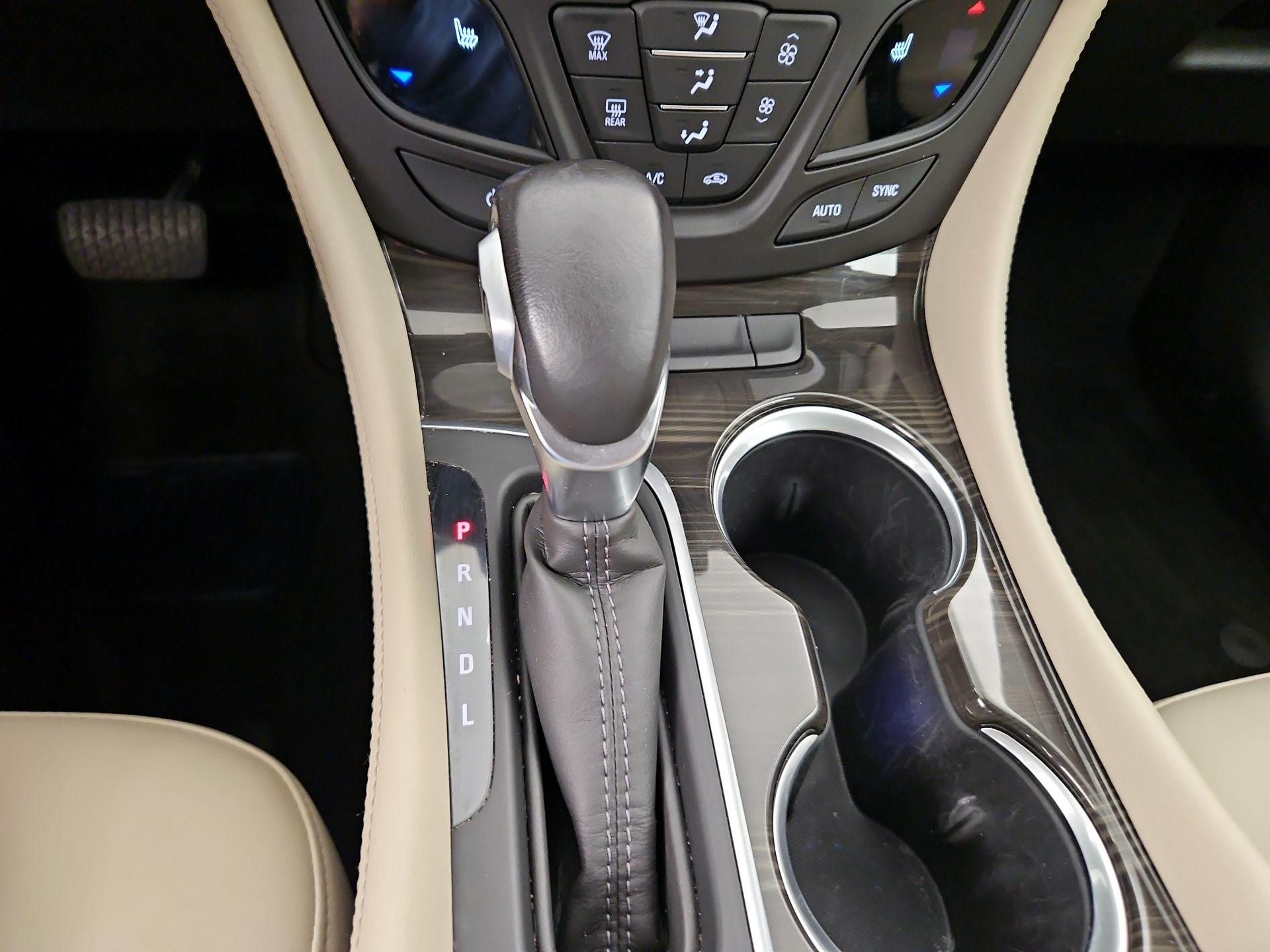 Thumbnail: 2020 Buick Envision - 17