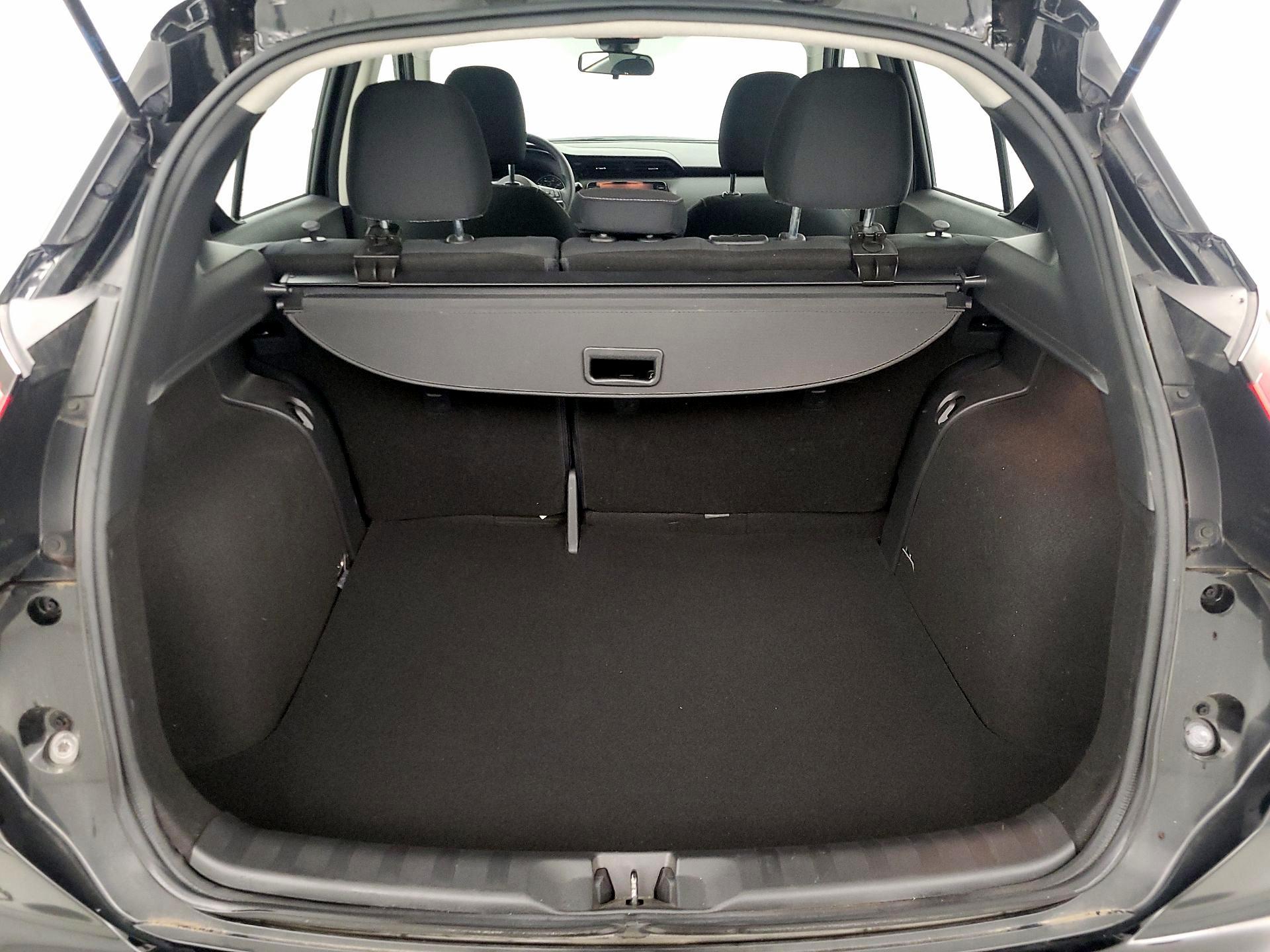 Thumbnail: 2021 Nissan Kicks - 20