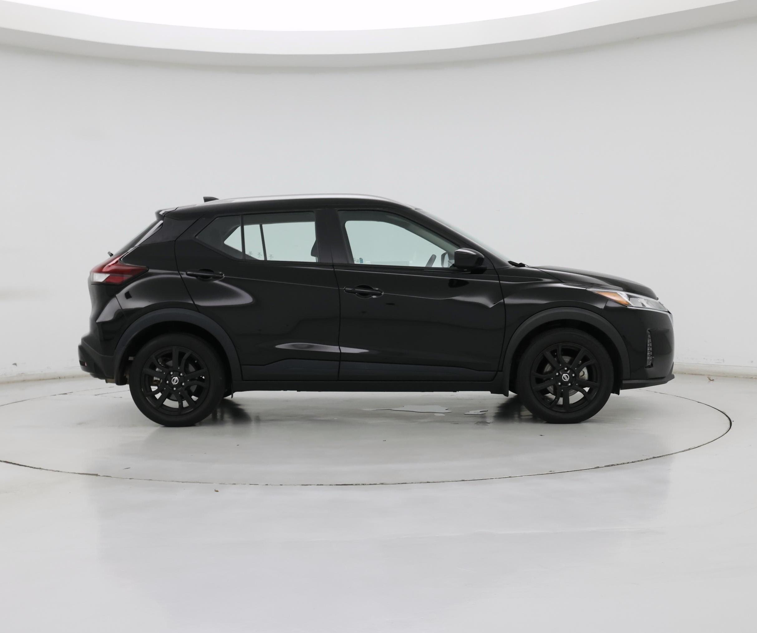 Thumbnail: 2021 Nissan Kicks - 7