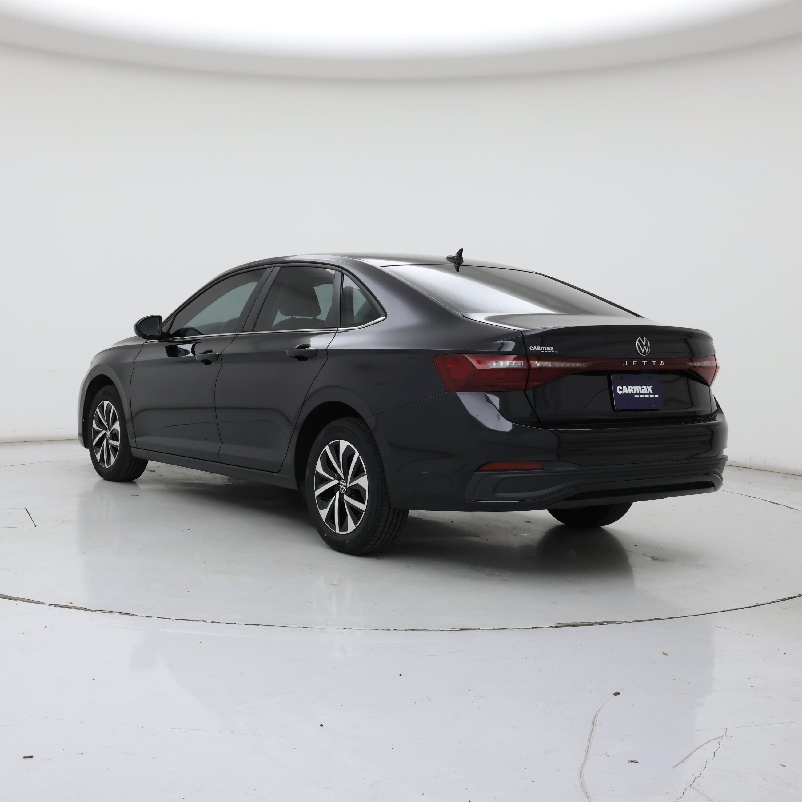Thumbnail: 2025 Volkswagen Jetta - 2