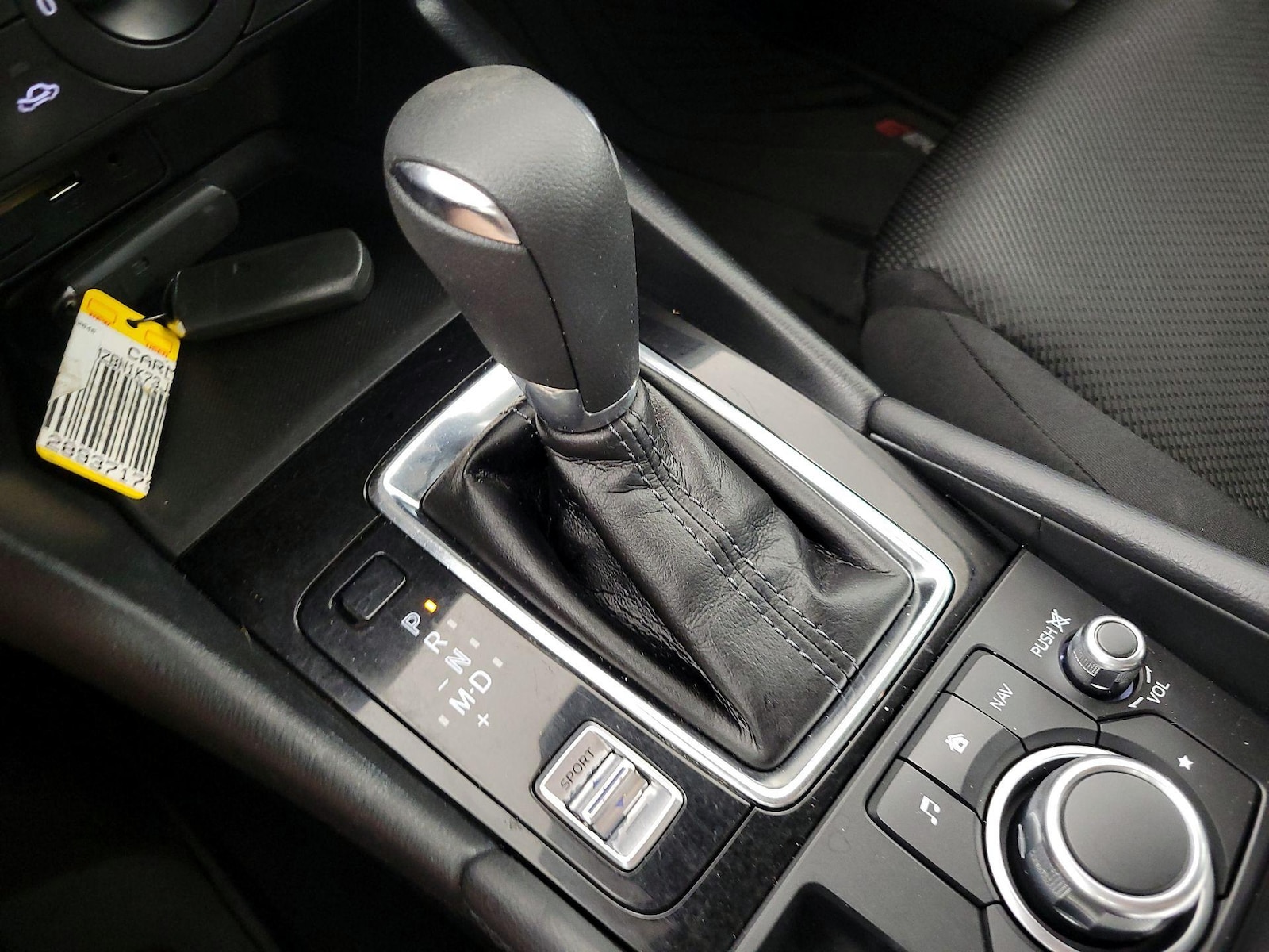 2018 Mazda Mazda3 Sport - Photo 17