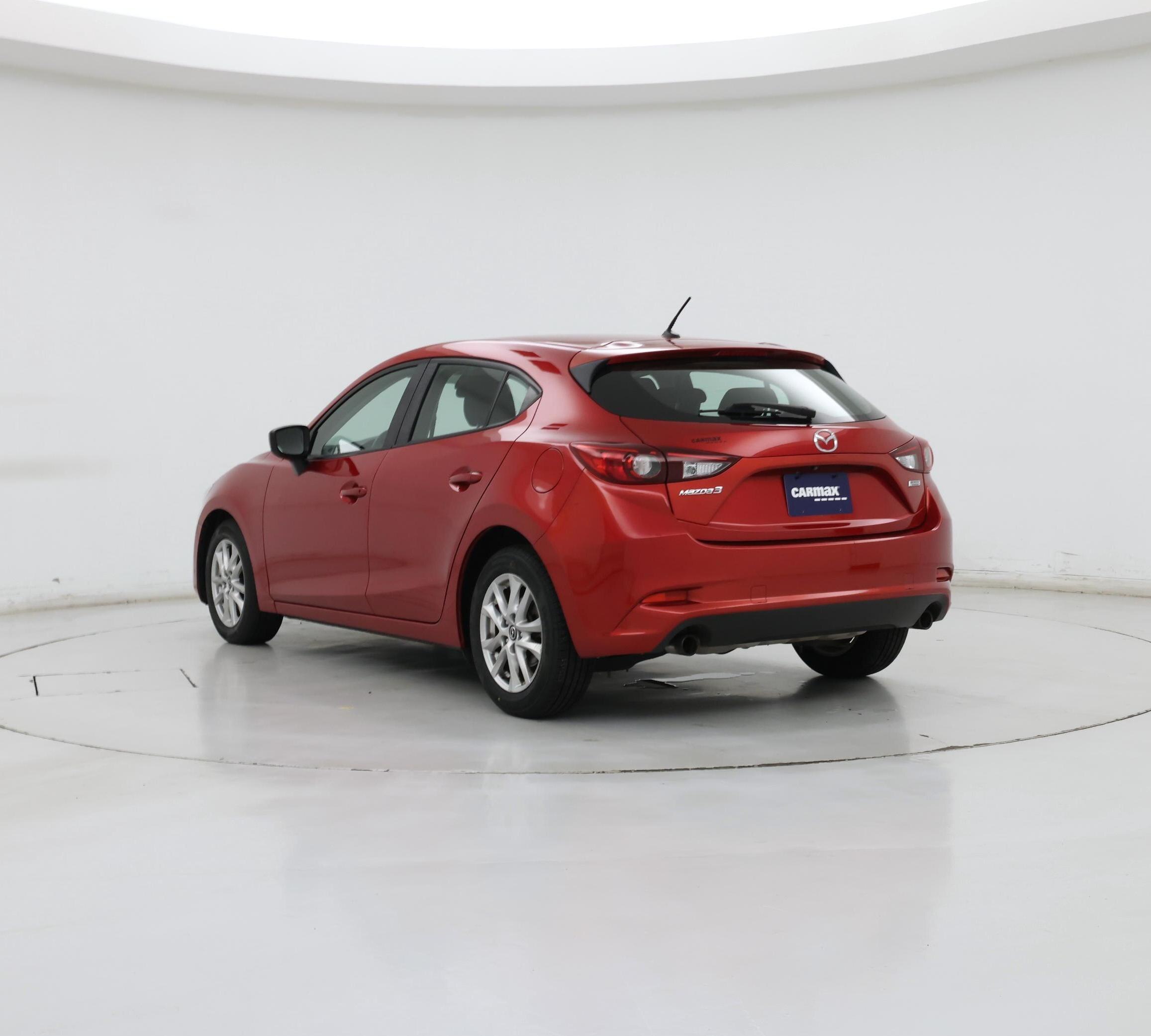 Thumbnail: 2018 Mazda Mazda3 - 2