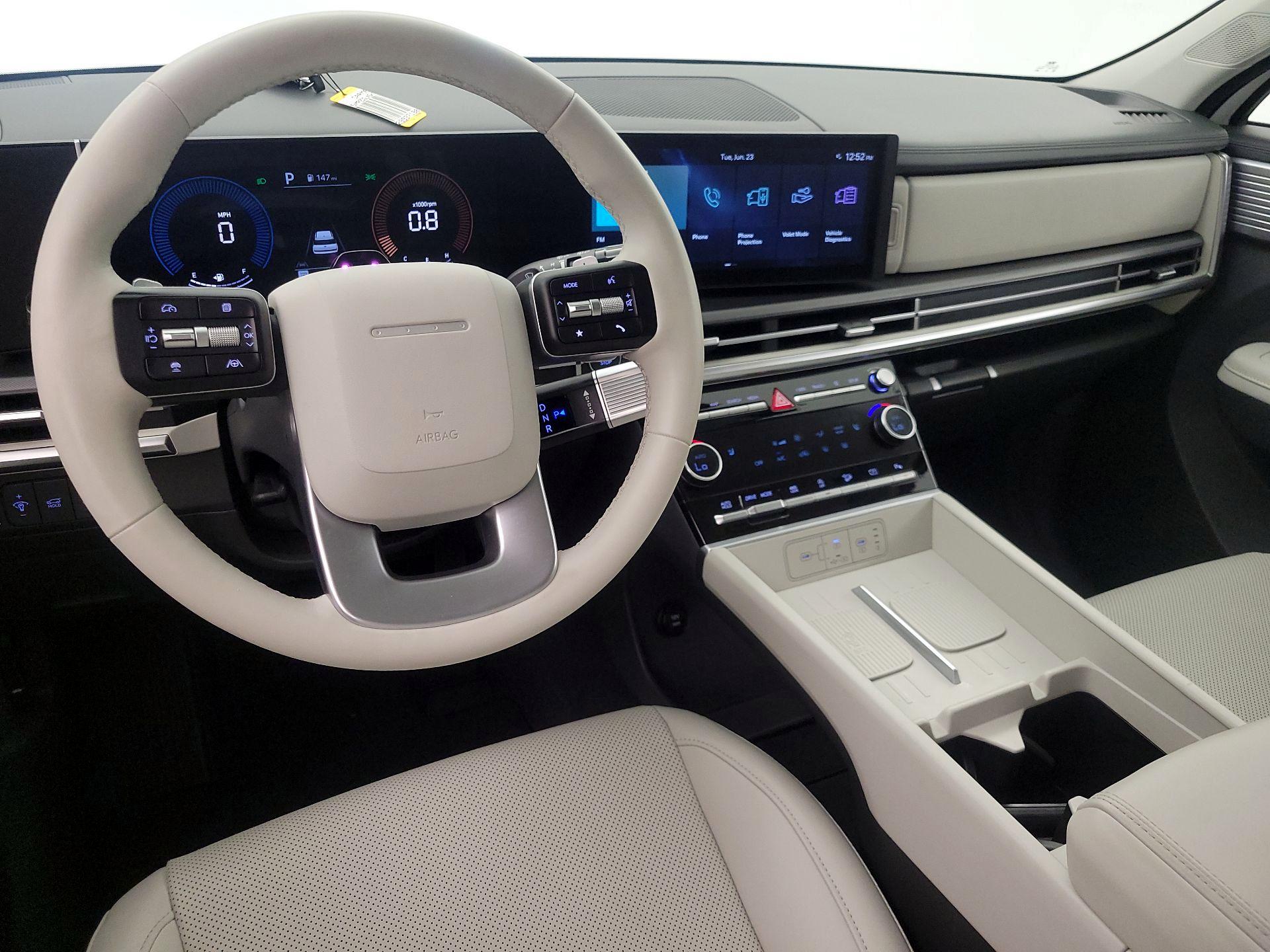 Thumbnail: 2025 Hyundai Santa Fe - 9