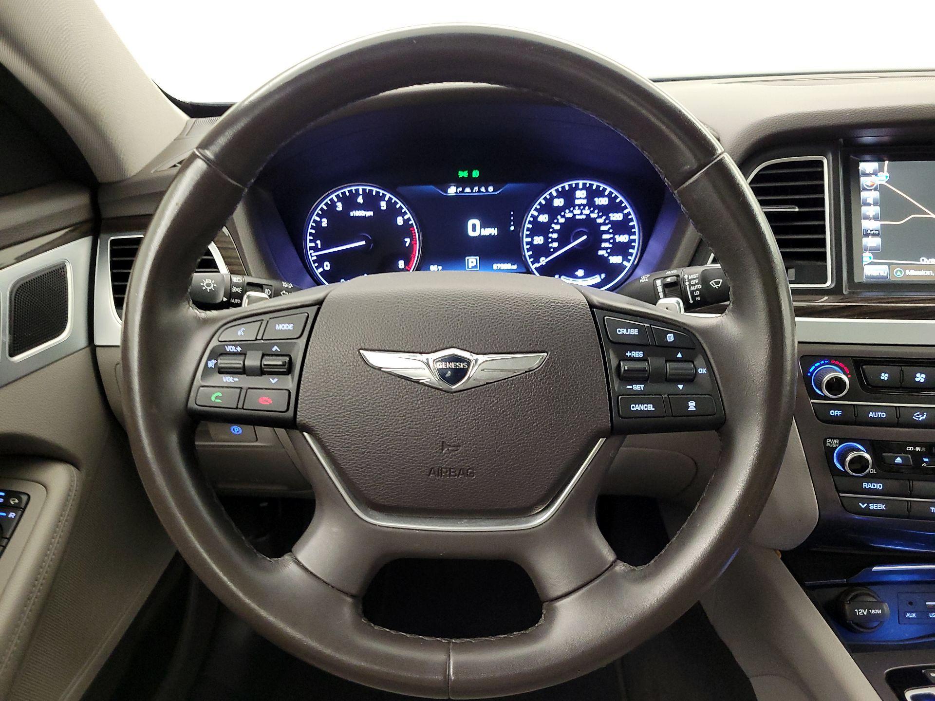 Thumbnail: 2017 Genesis G80 - 10