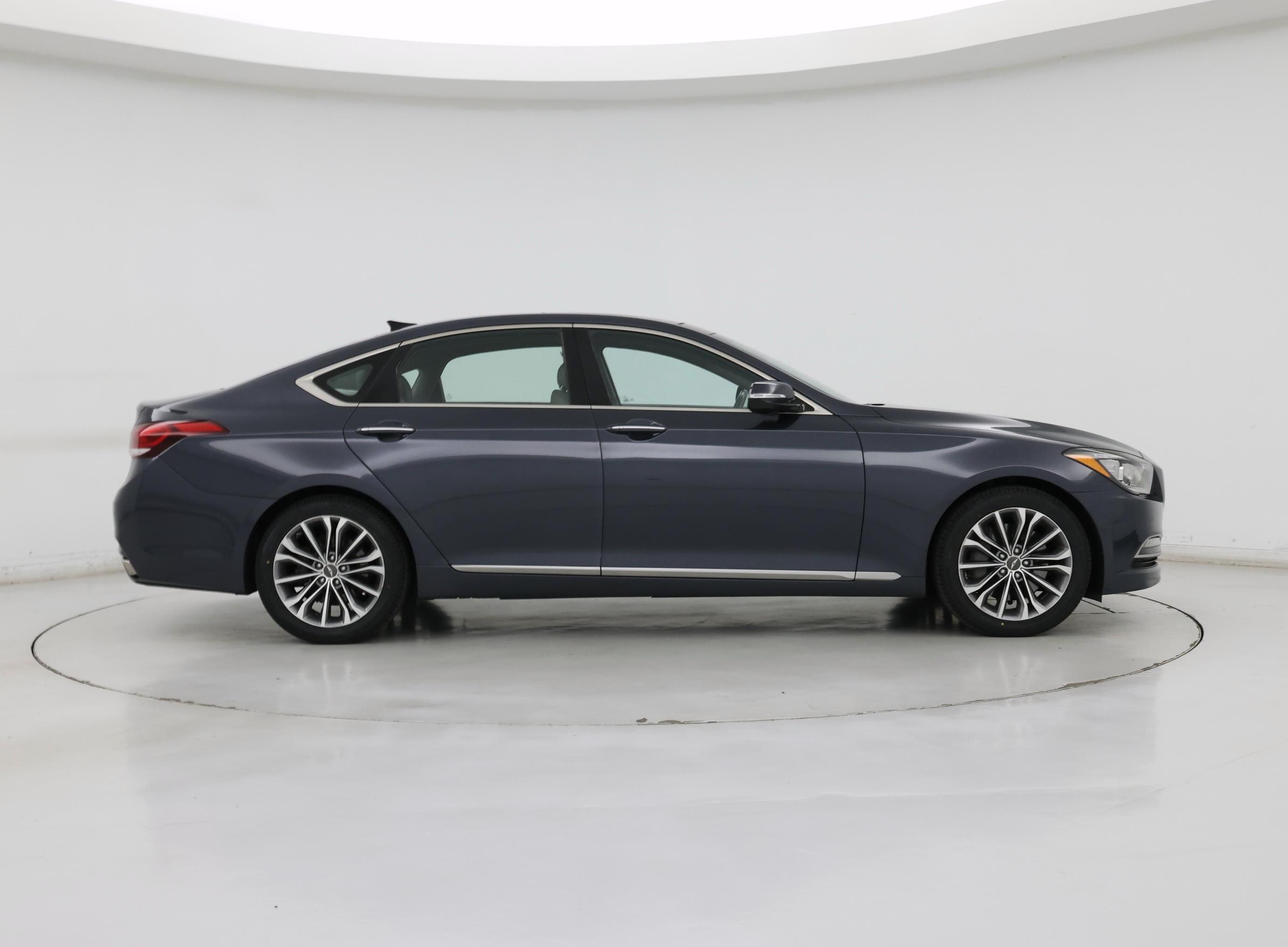 Thumbnail: 2017 Genesis G80 - 7