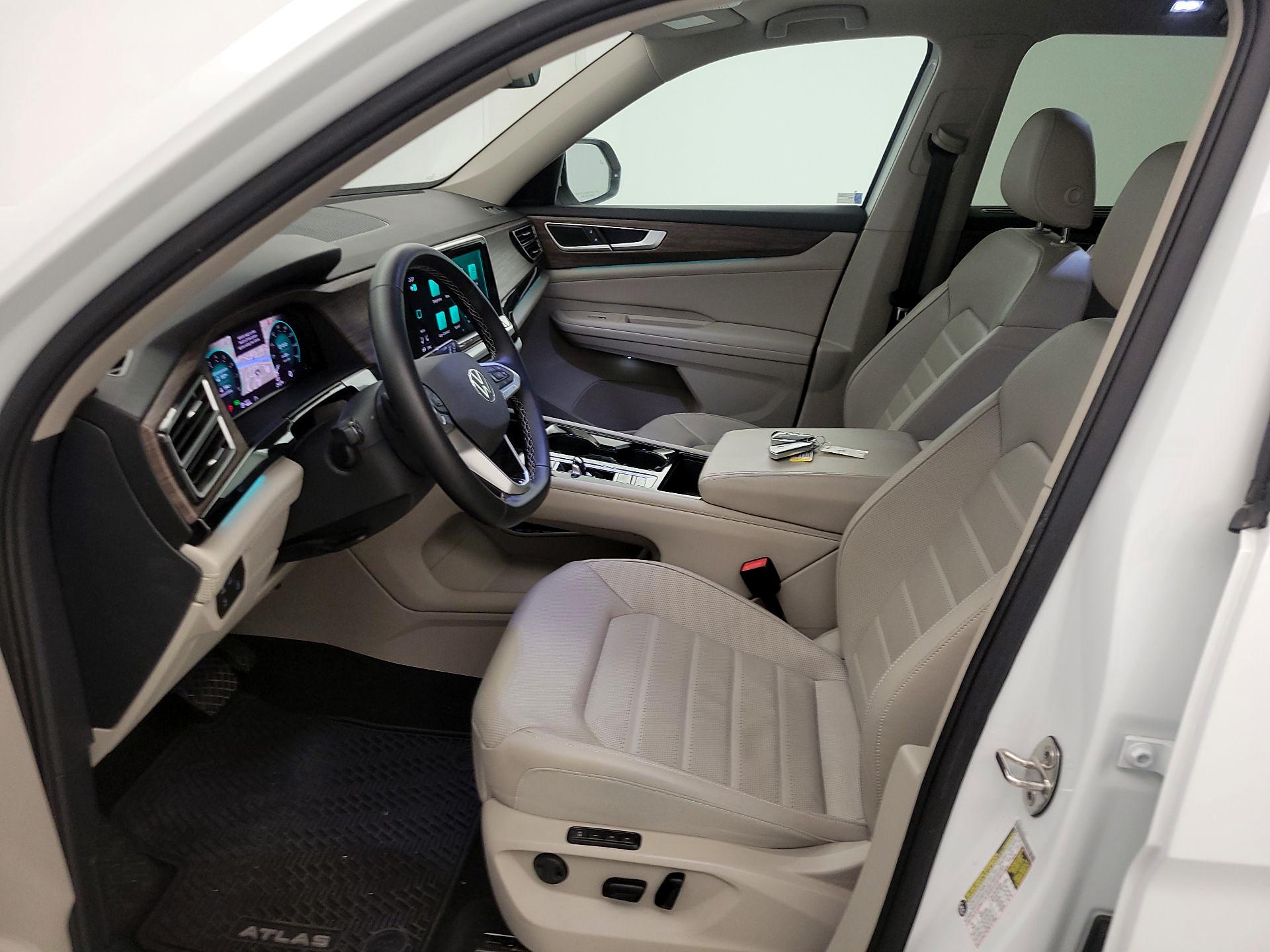 Thumbnail: 2025 Volkswagen Atlas - 11