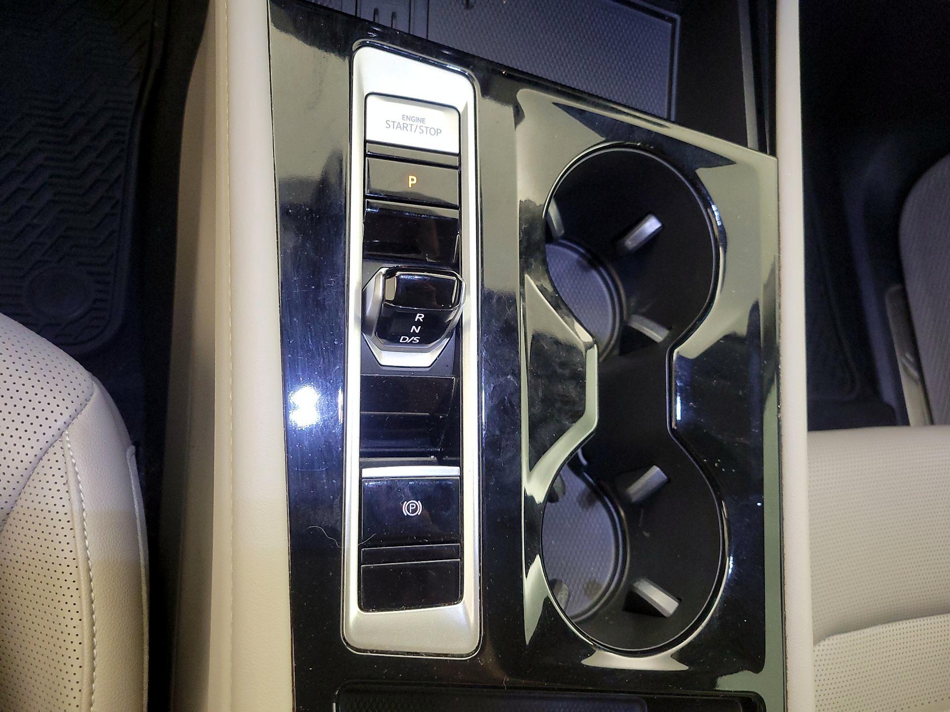 Thumbnail: 2025 Volkswagen Atlas - 17