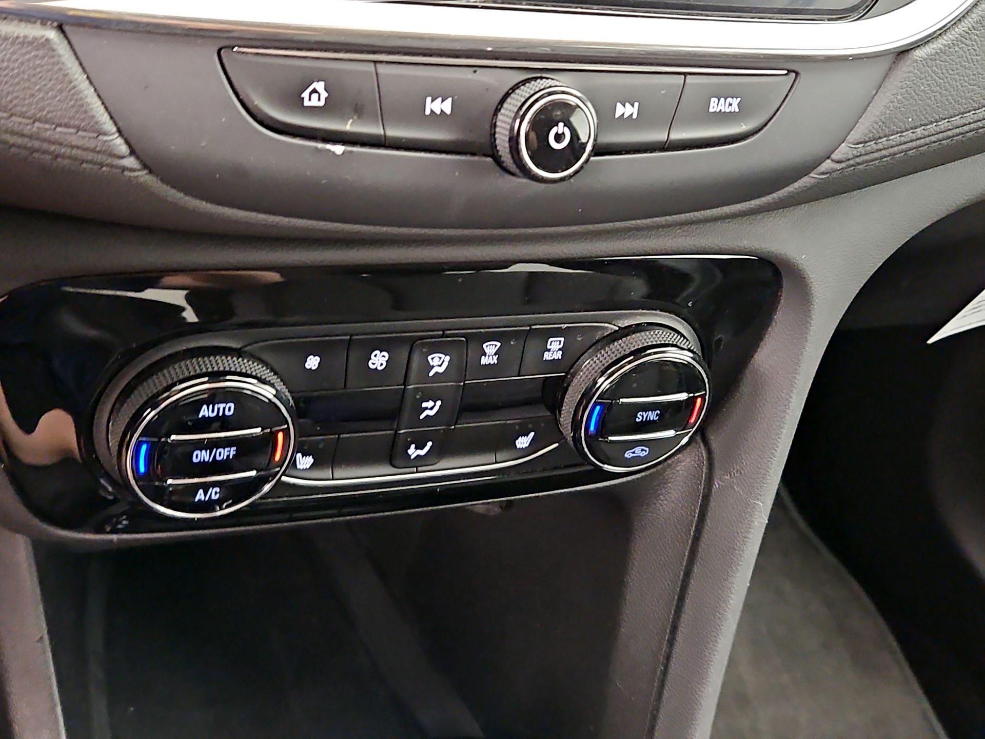 Thumbnail: 2023 Buick Encore GX - 16