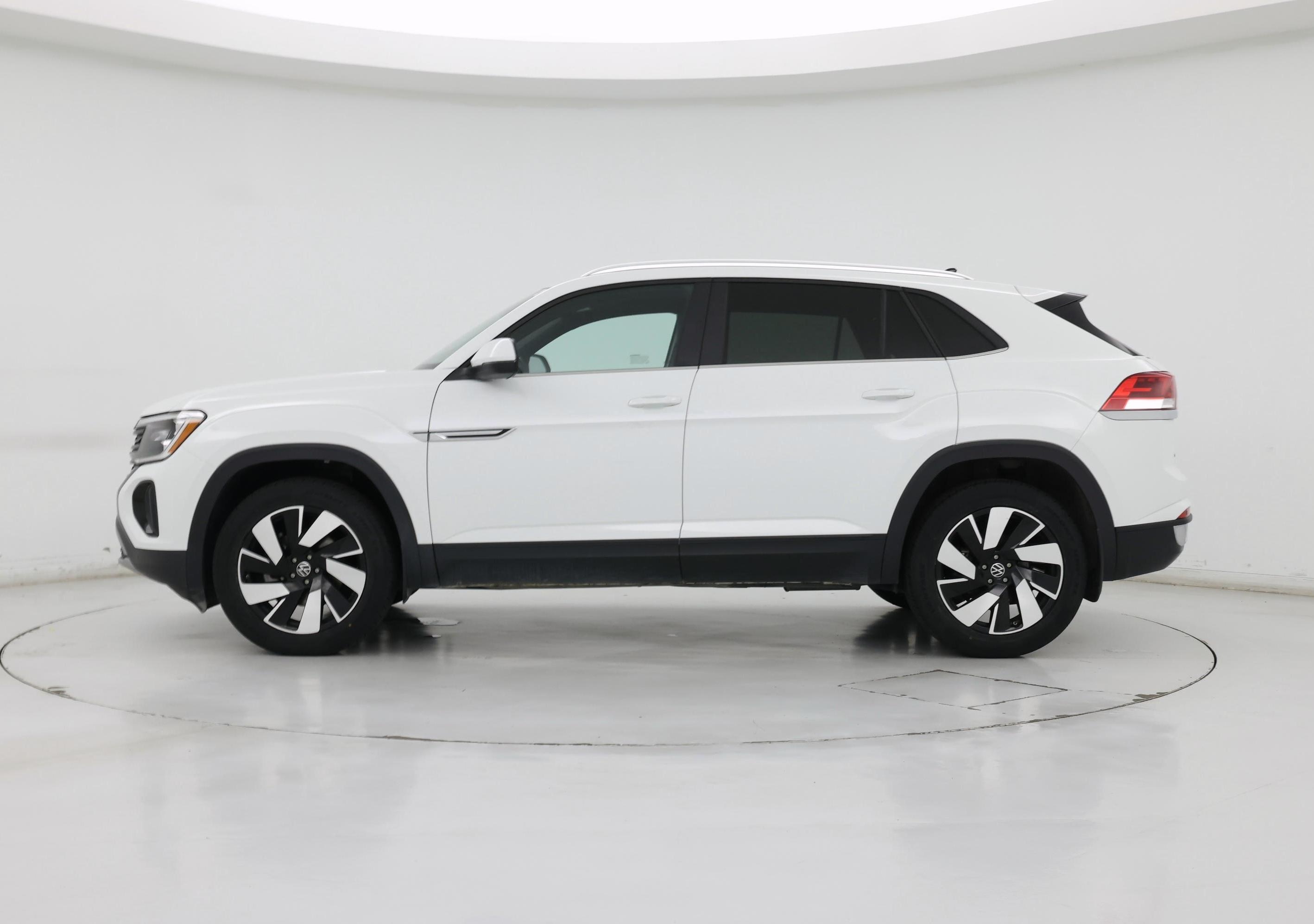 Thumbnail: 2024 Volkswagen Atlas - 3