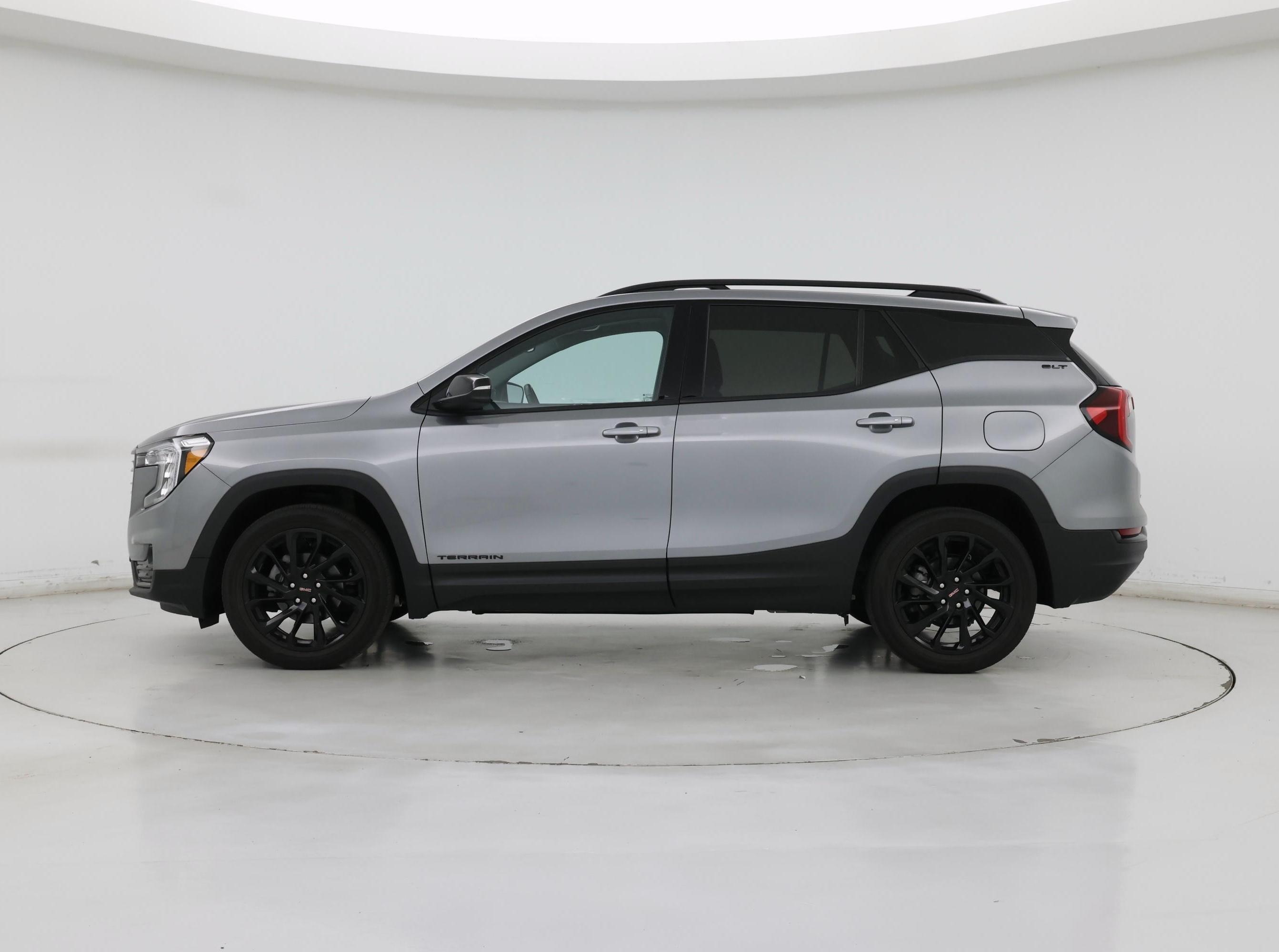 Thumbnail: 2023 GMC Terrain - 3