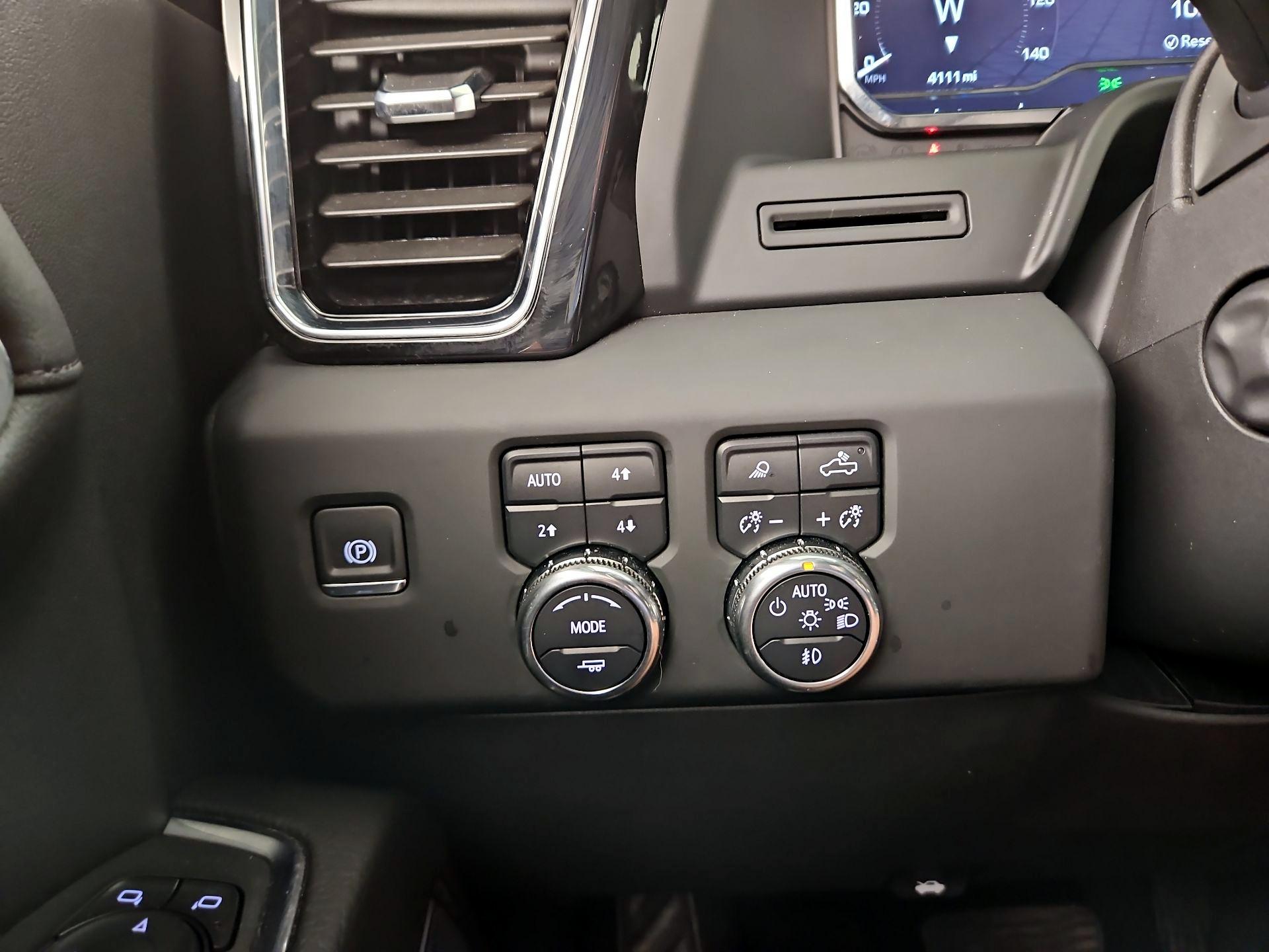 Thumbnail: 2024 GMC Sierra 1500 - 13