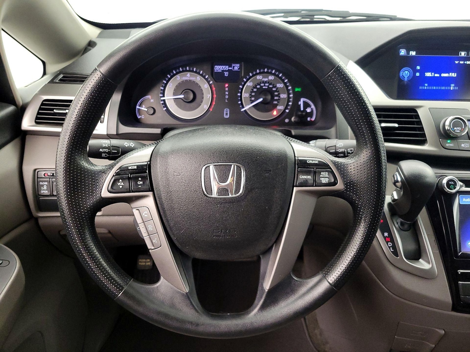 2016 Honda Odyssey EX - Photo 11