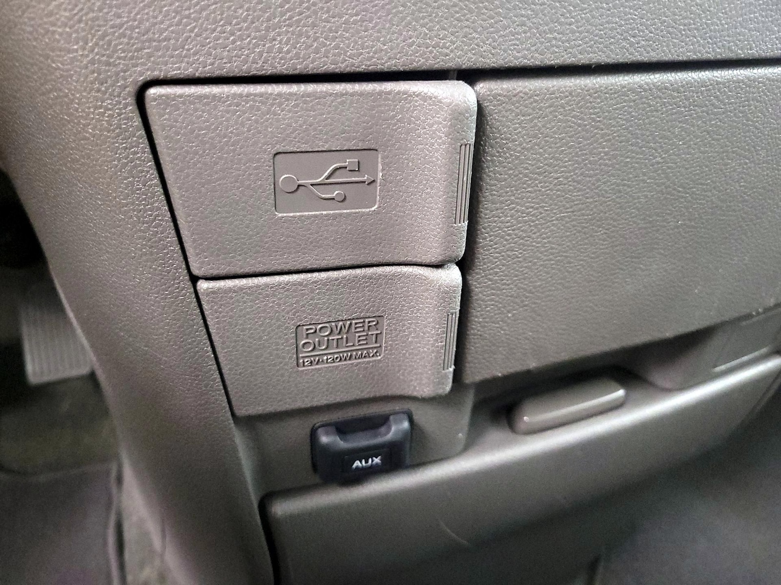 2016 Honda Odyssey EX - Photo 19