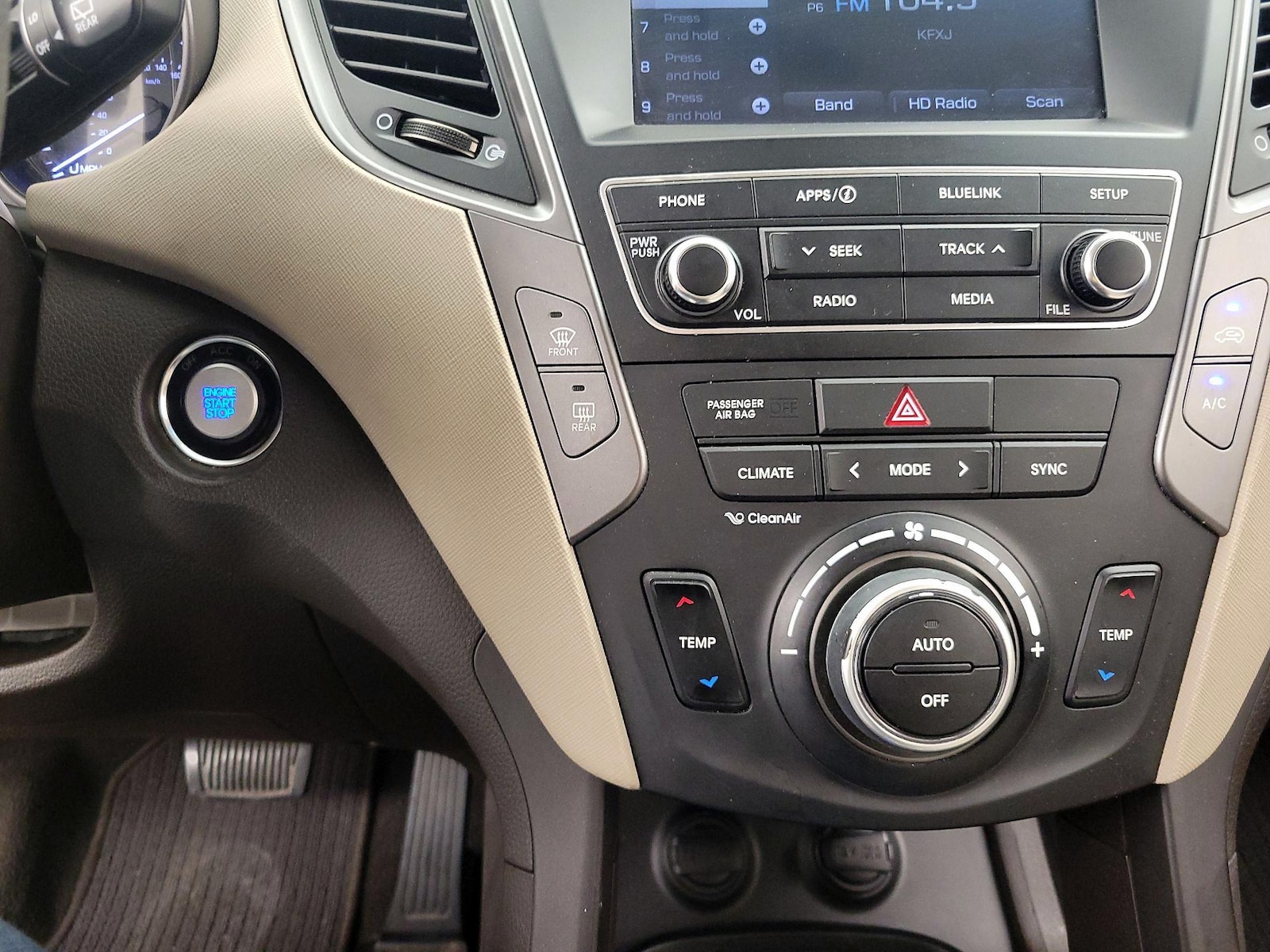 2018 Hyundai Santa Fe Sport - Photo 17