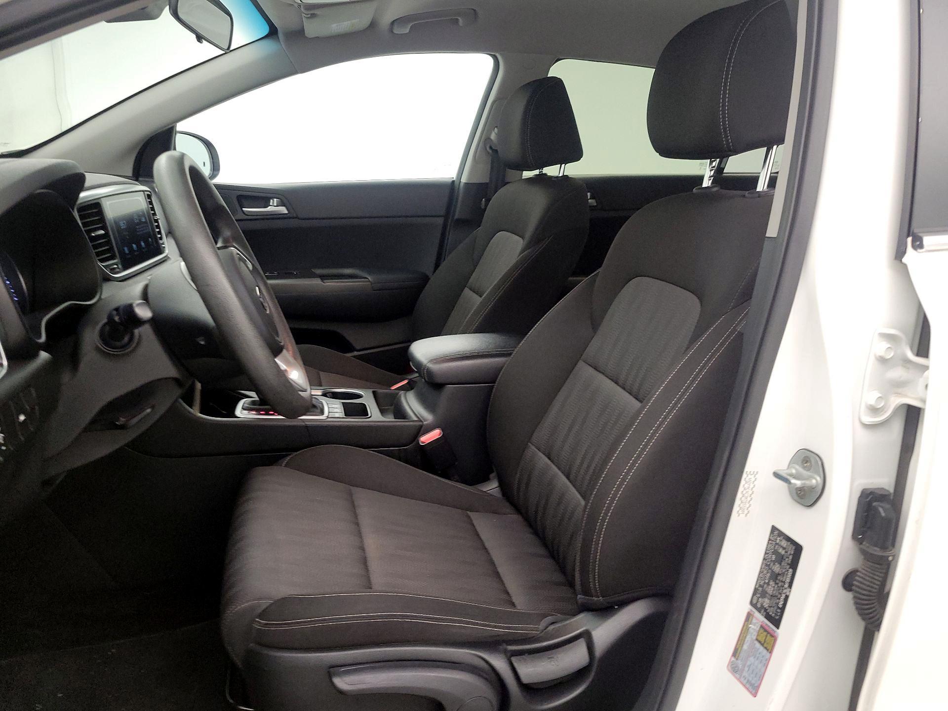 Thumbnail: 2021 Kia Sportage - 11
