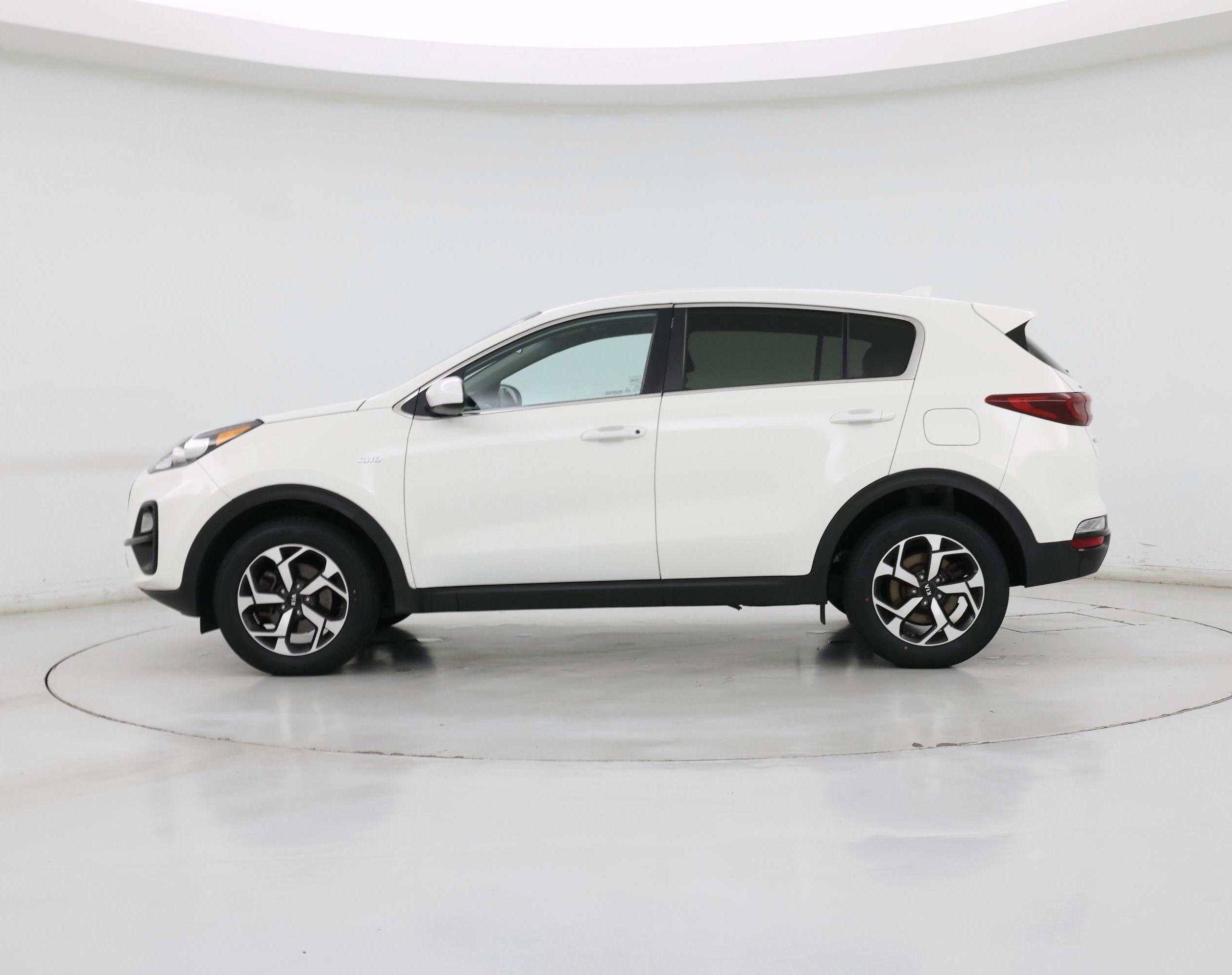Thumbnail: 2021 Kia Sportage - 3
