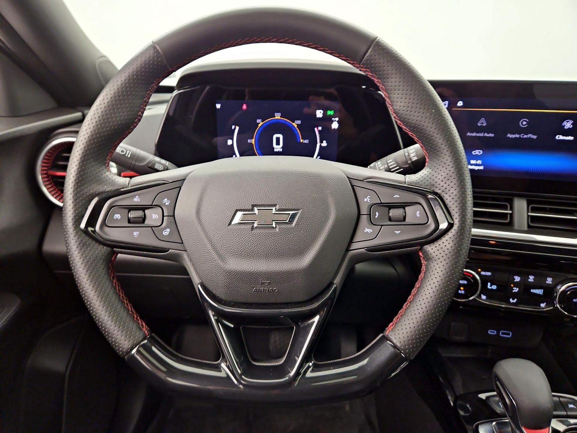Thumbnail: 2024 Chevrolet Trax - 10
