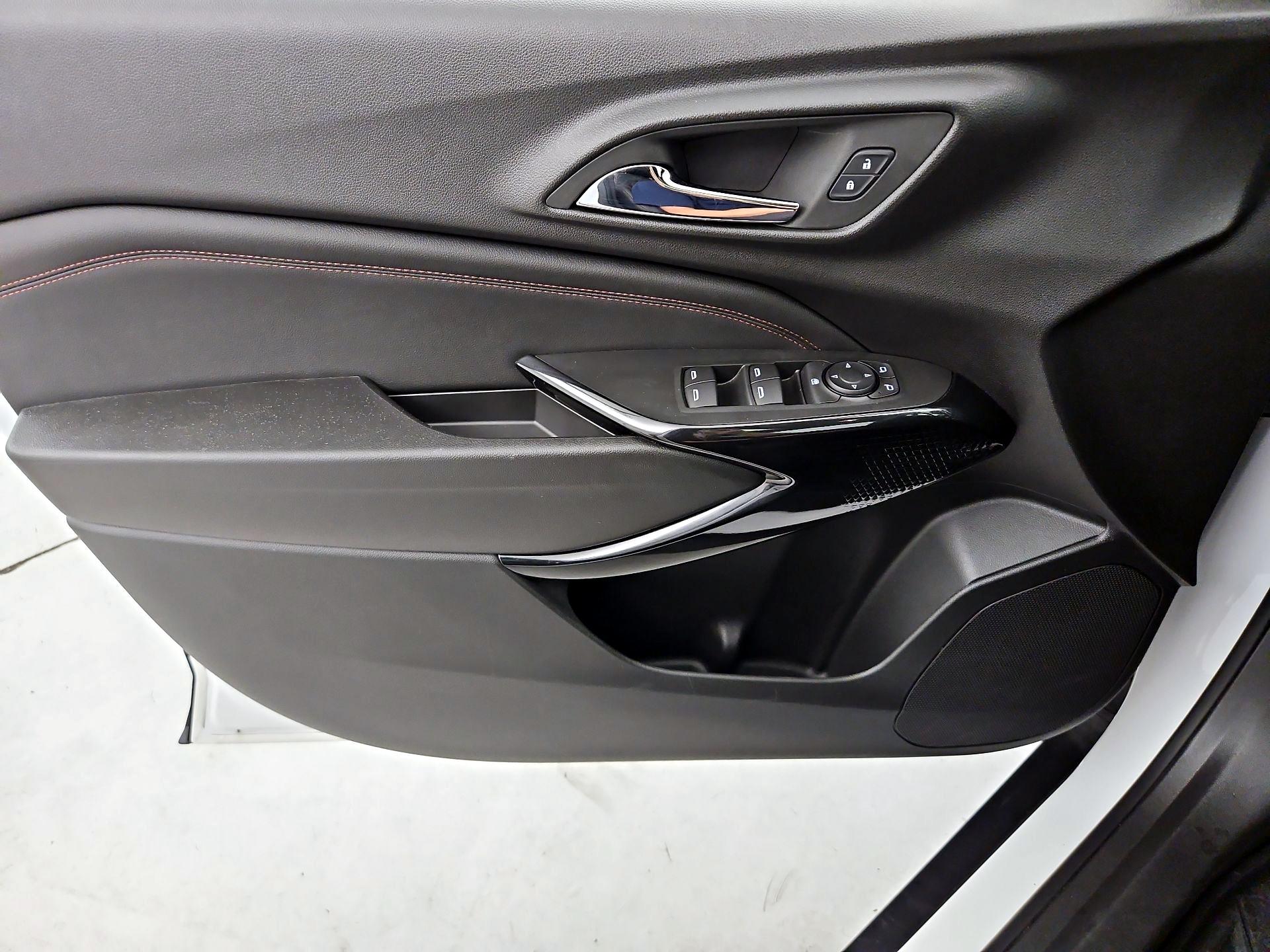 Thumbnail: 2024 Chevrolet Trax - 12