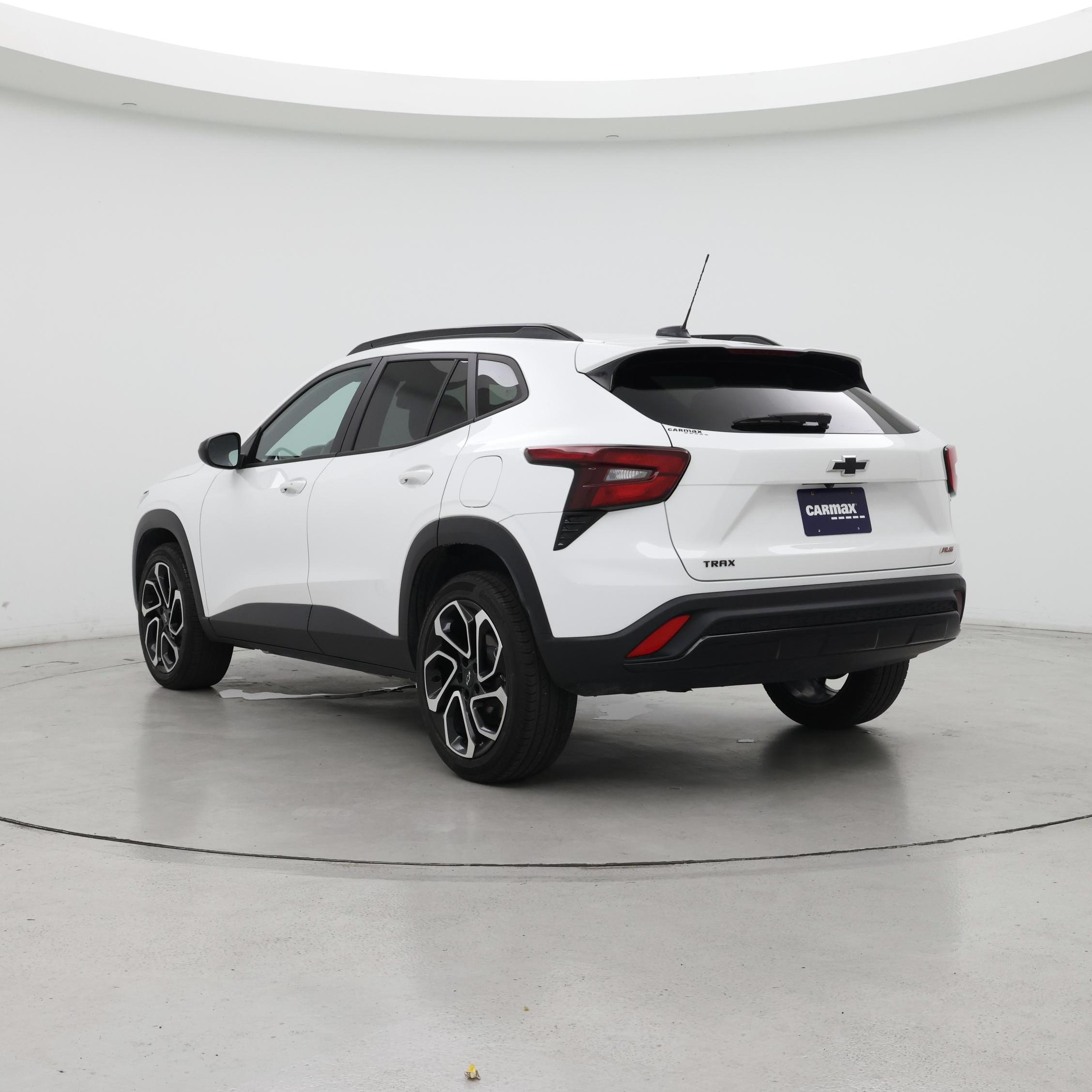 Thumbnail: 2024 Chevrolet Trax - 2