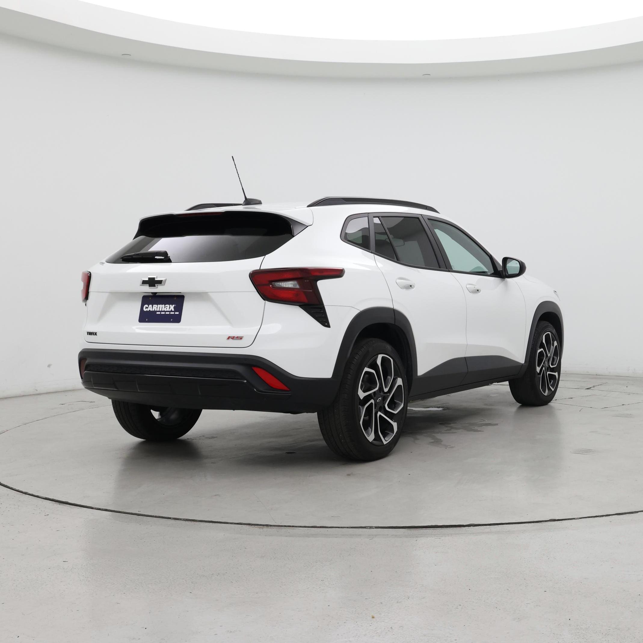 Thumbnail: 2024 Chevrolet Trax - 8