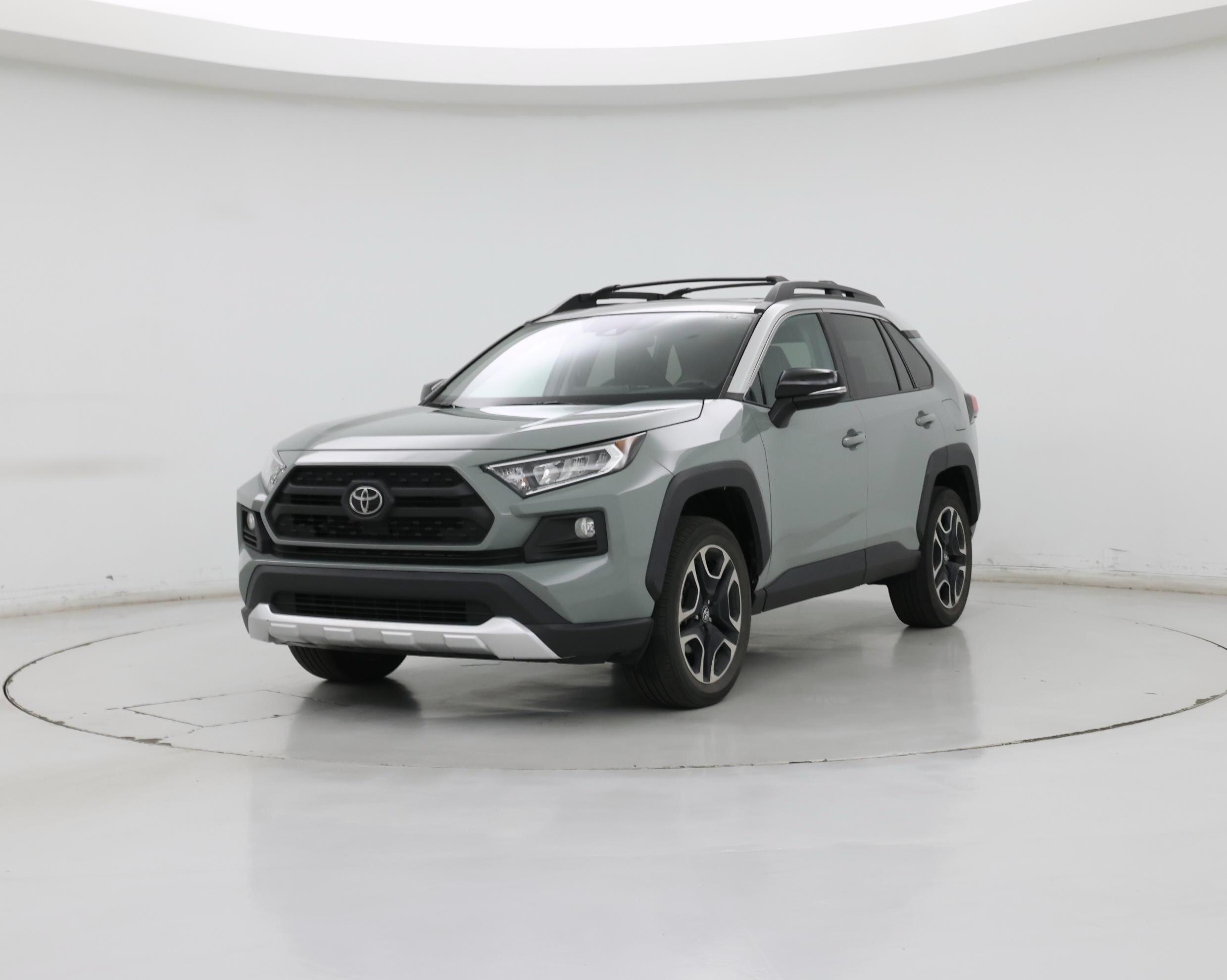Thumbnail: 2020 Toyota RAV4 - 4