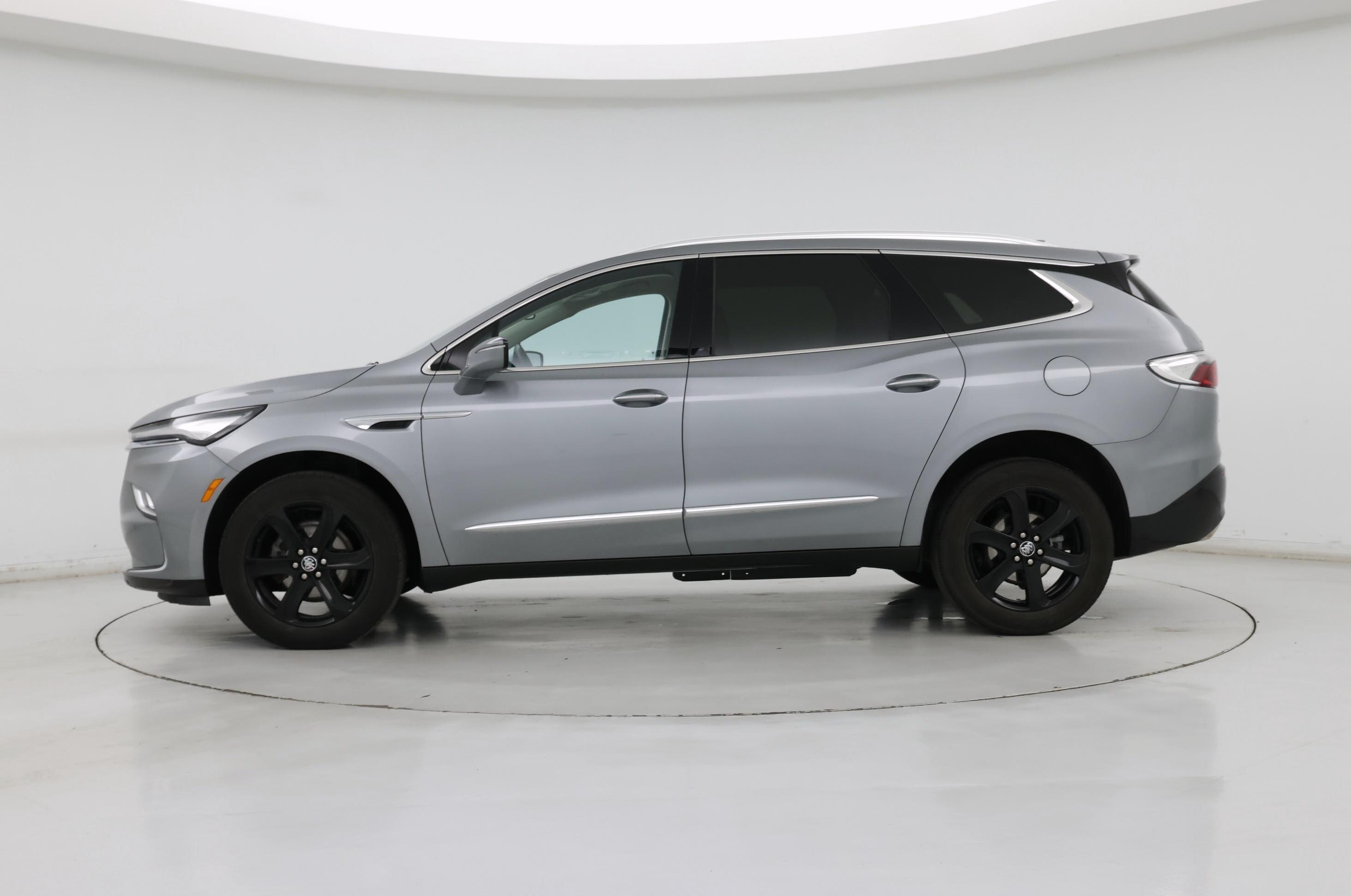 Thumbnail: 2023 Buick Enclave - 3