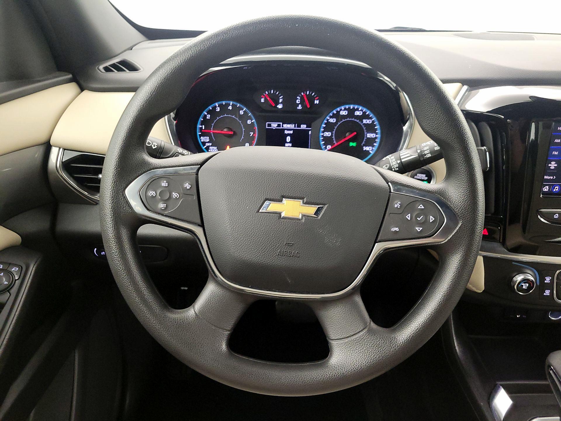 Thumbnail: 2023 Chevrolet Traverse - 10
