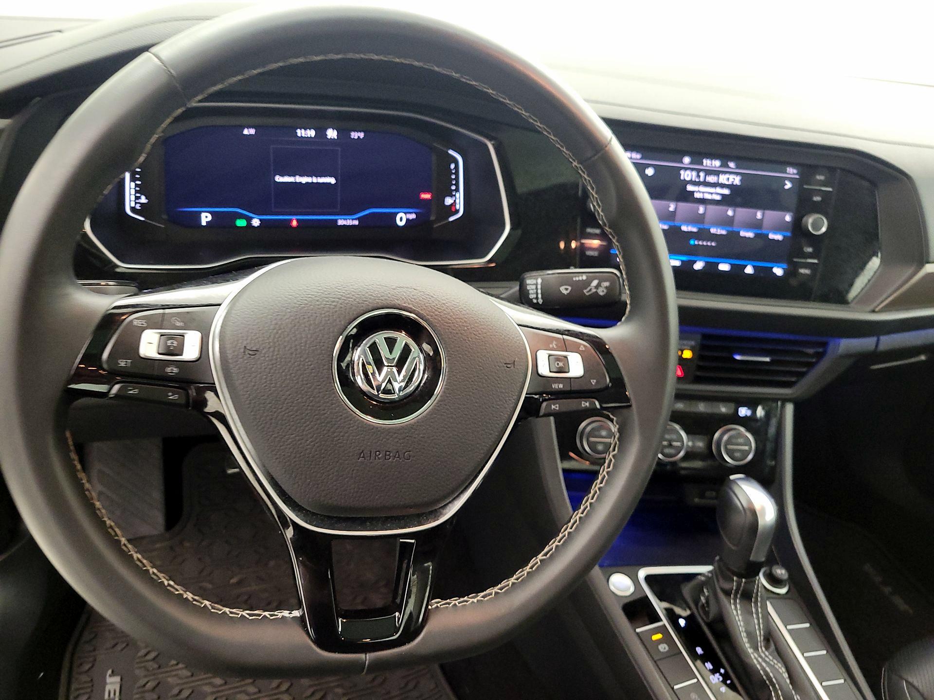 Thumbnail: 2021 Volkswagen Jetta - 10