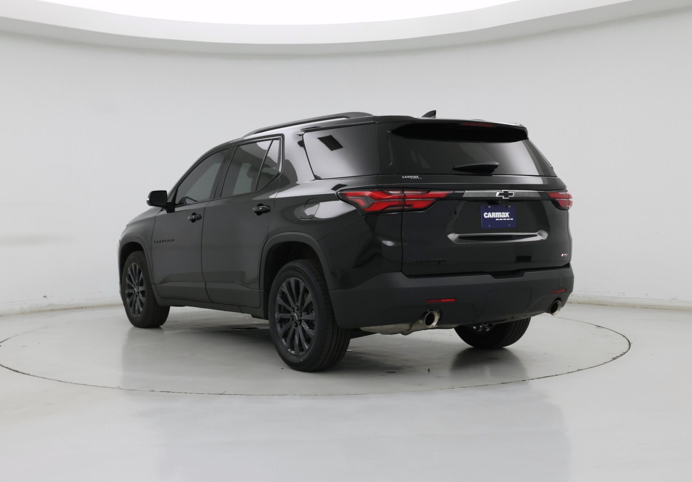 Thumbnail: 2023 Chevrolet Traverse - 2