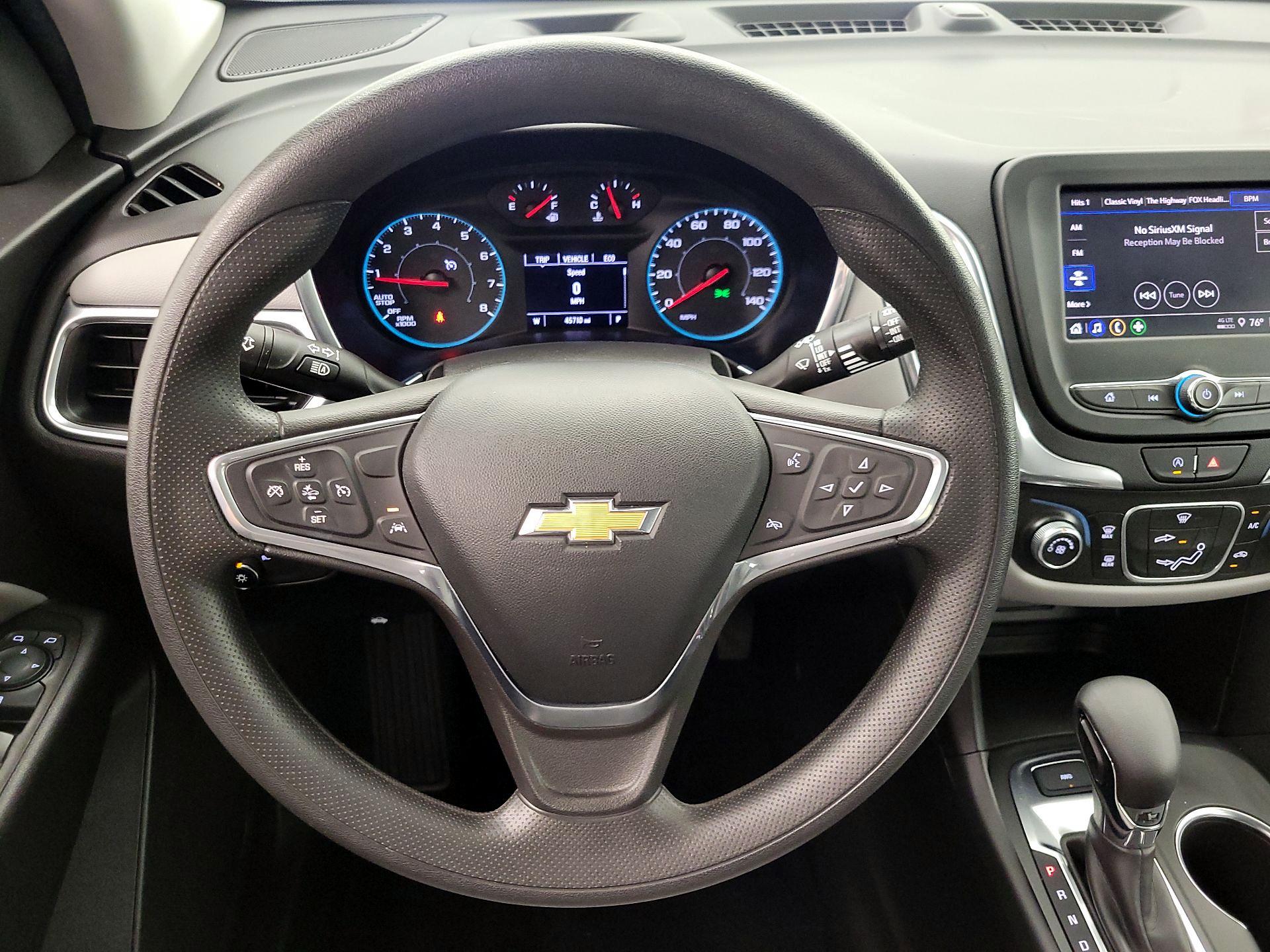 Thumbnail: 2022 Chevrolet Equinox - 10