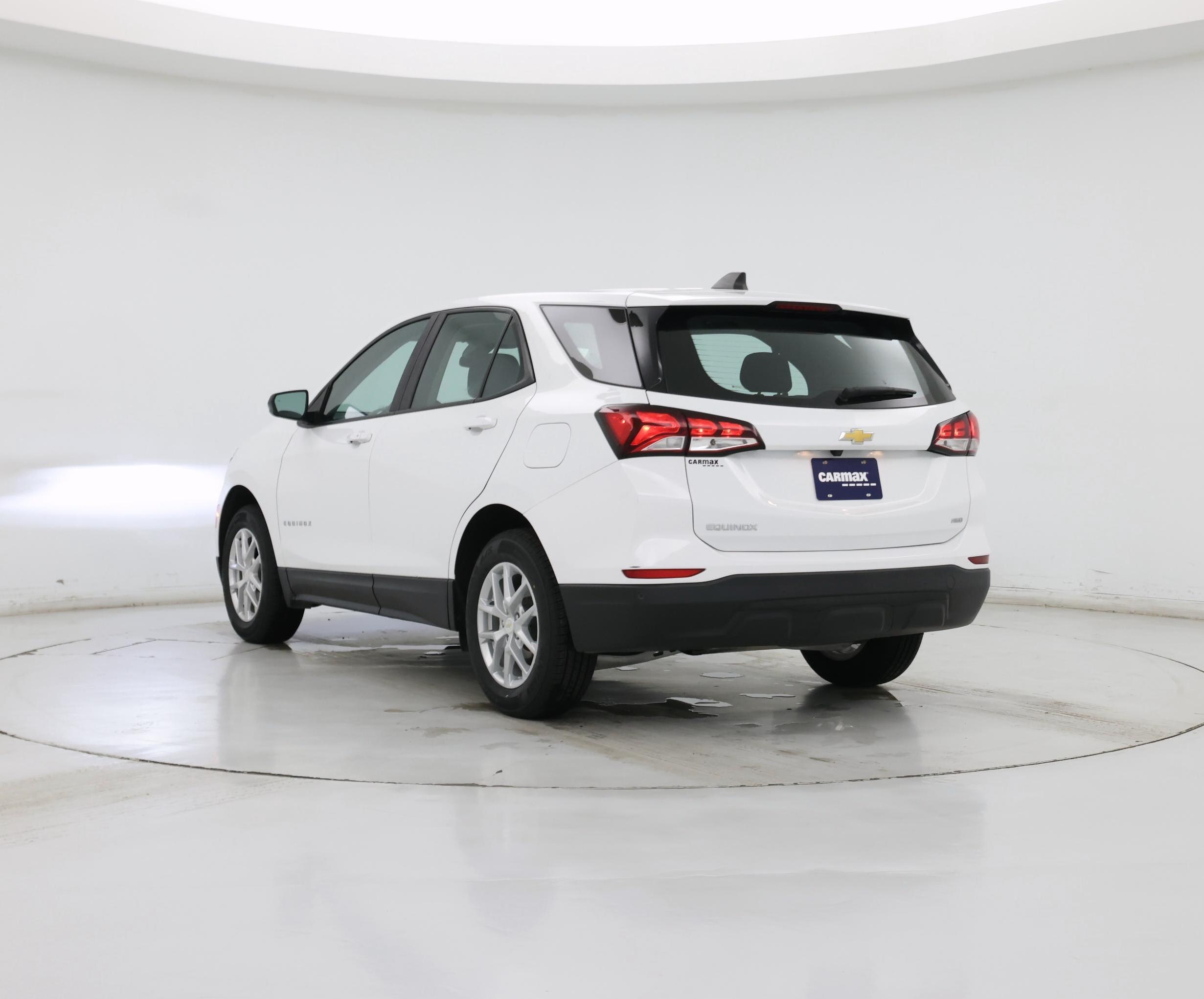 Thumbnail: 2022 Chevrolet Equinox - 2