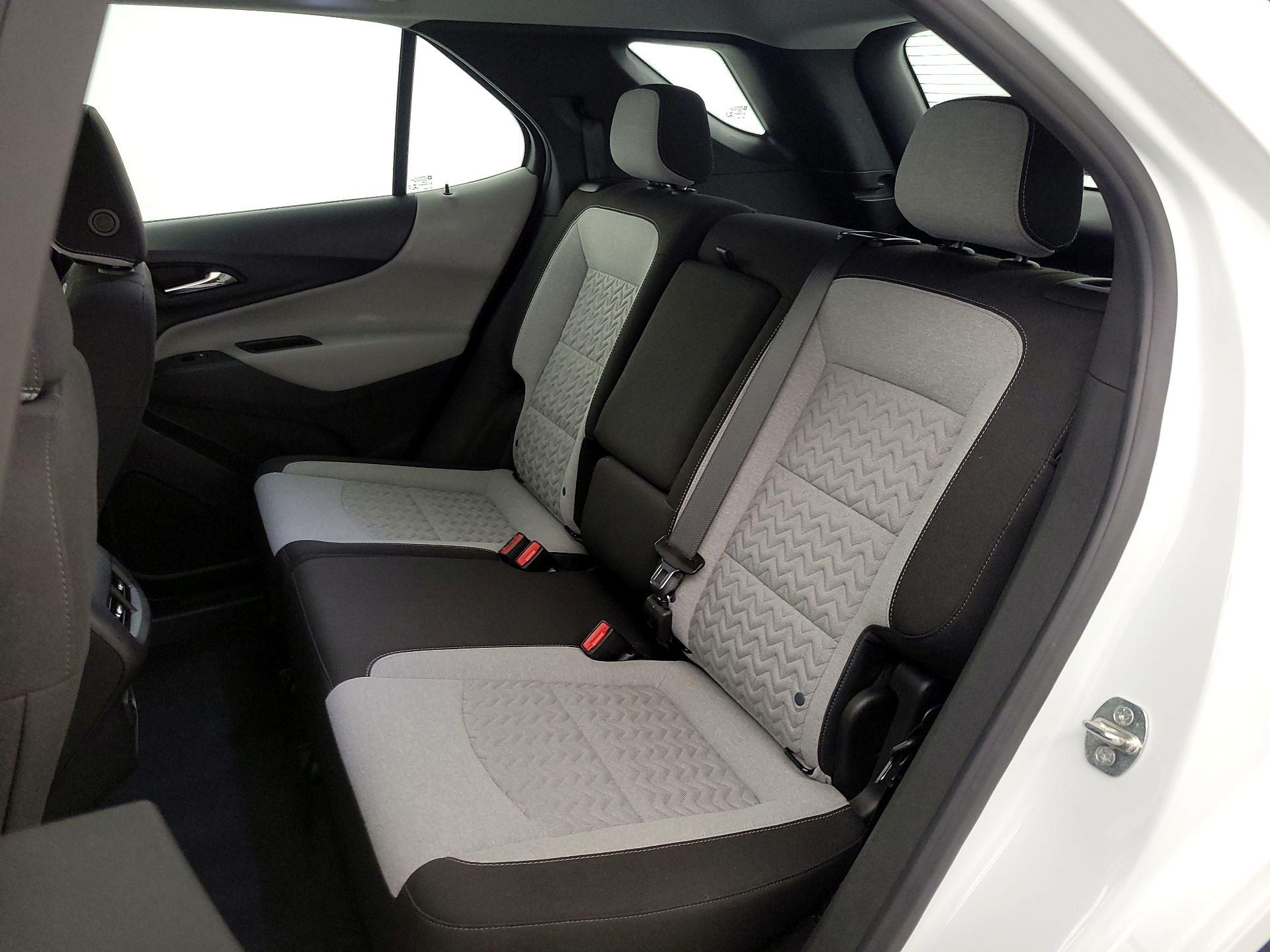 Thumbnail: 2022 Chevrolet Equinox - 19