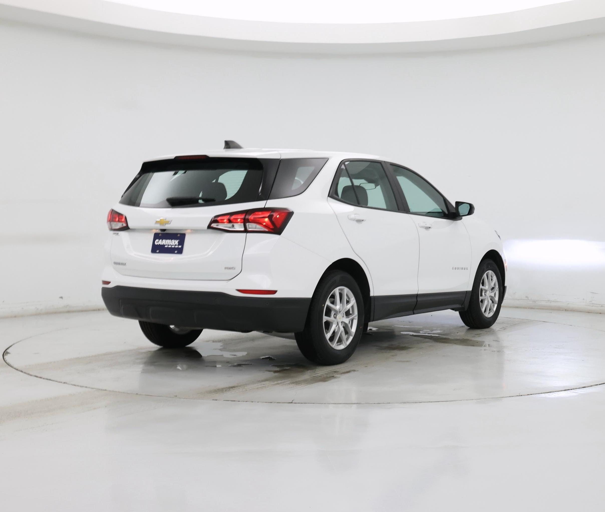 Thumbnail: 2022 Chevrolet Equinox - 8