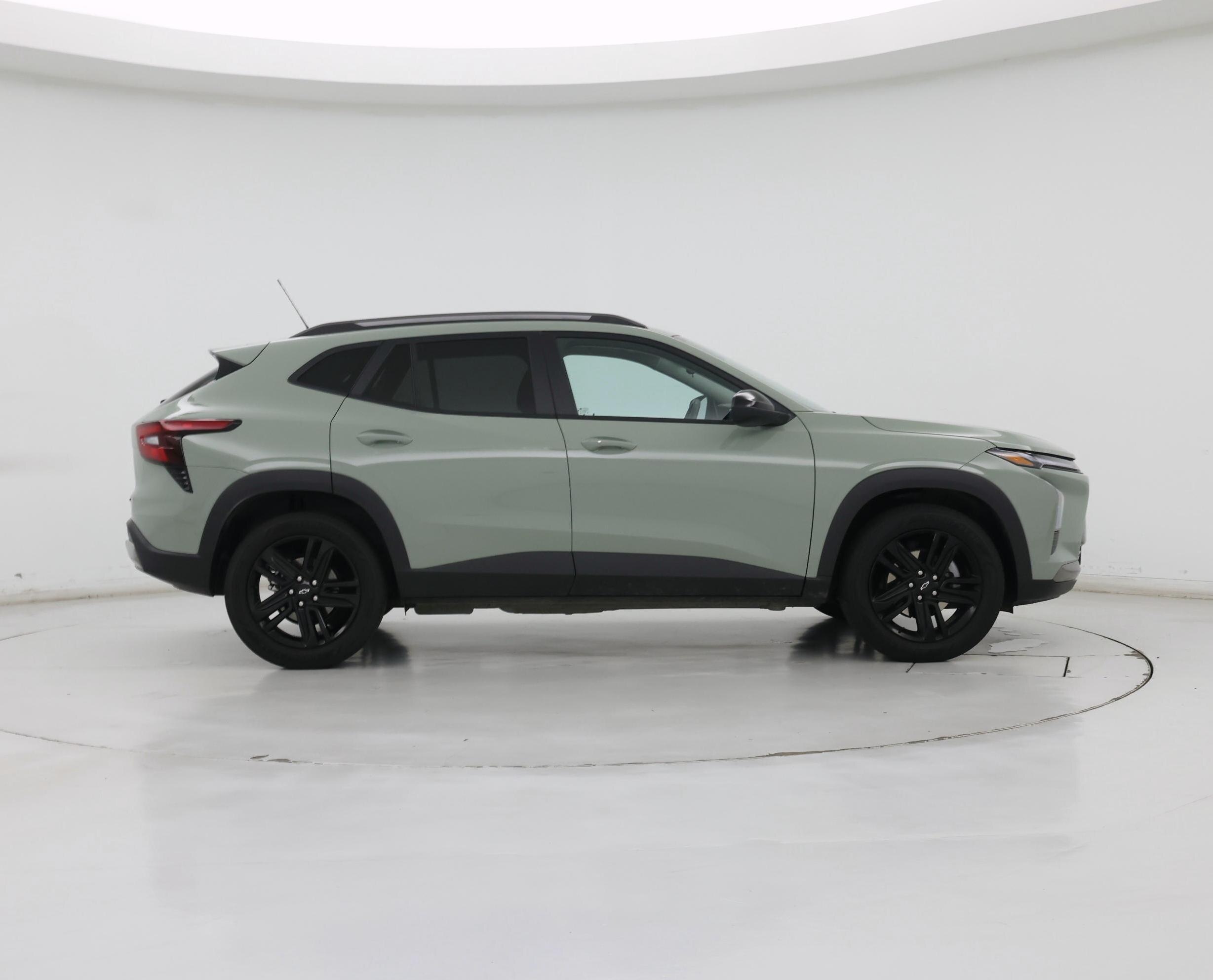 Thumbnail: 2025 Chevrolet Trax - 7