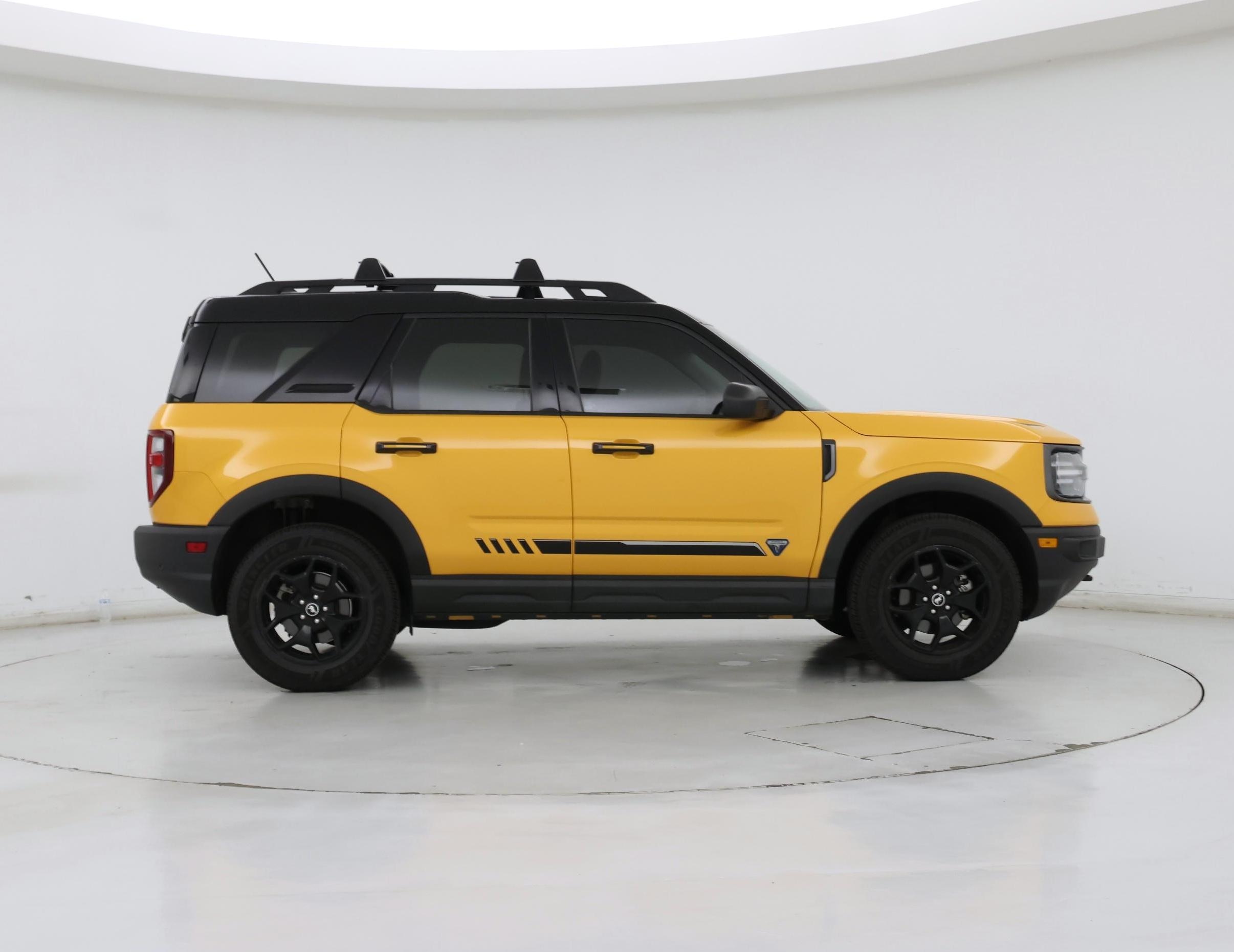 Thumbnail: 2021 Ford Bronco Sport - 7