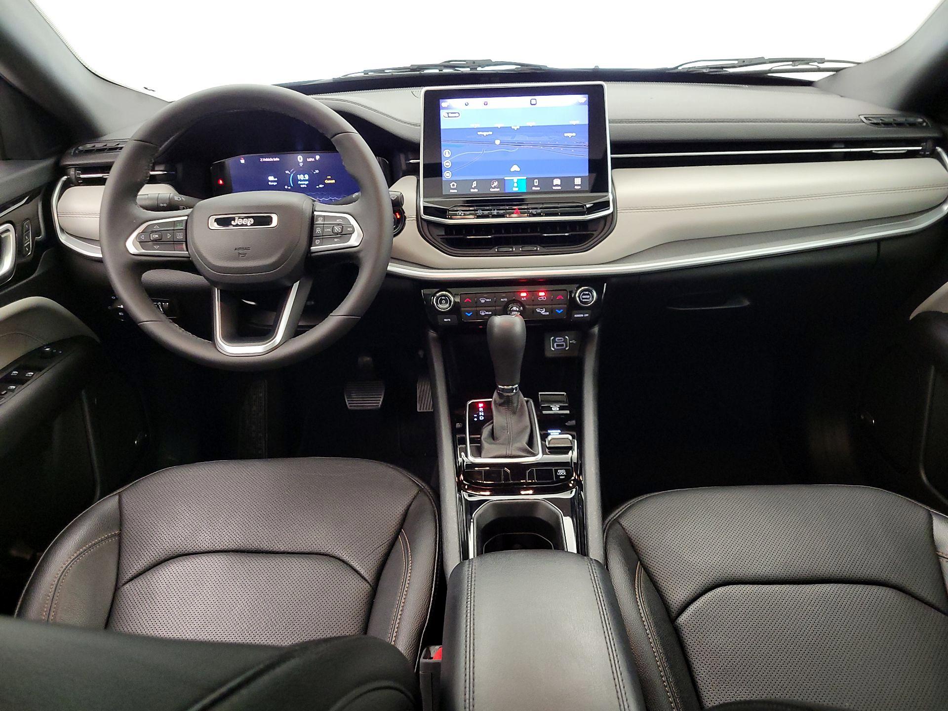 Thumbnail: 2024 Jeep Compass - 9