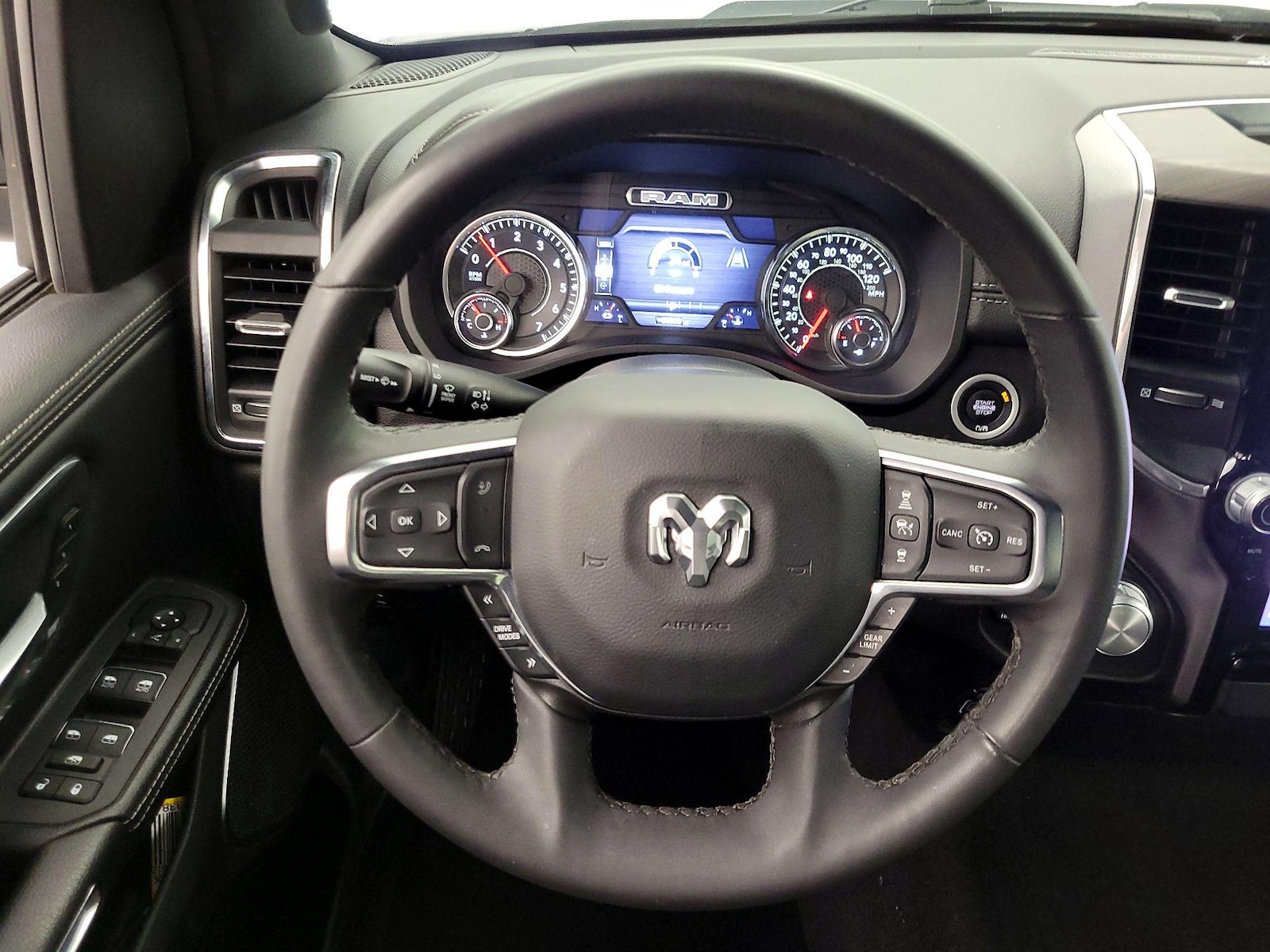 2025 RAM Ram 1500 Pickup Laramie - Photo 11