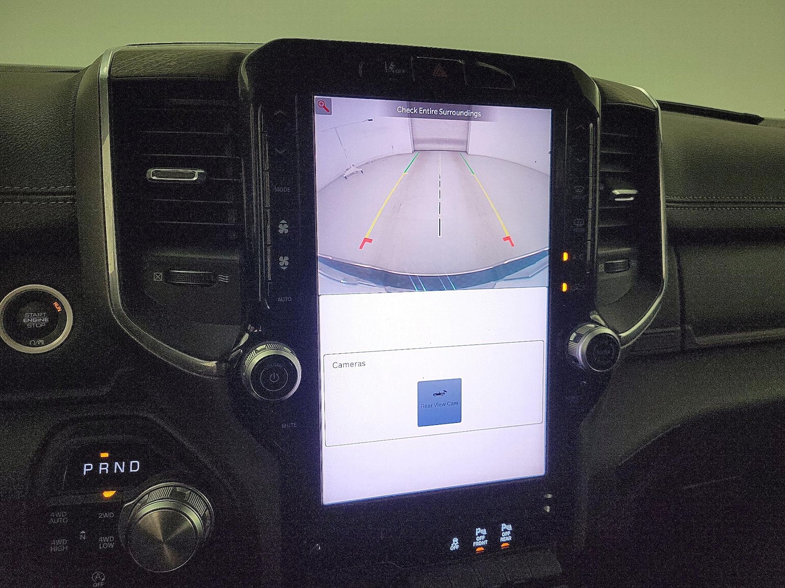 2025 RAM Ram 1500 Pickup Laramie - Photo 16
