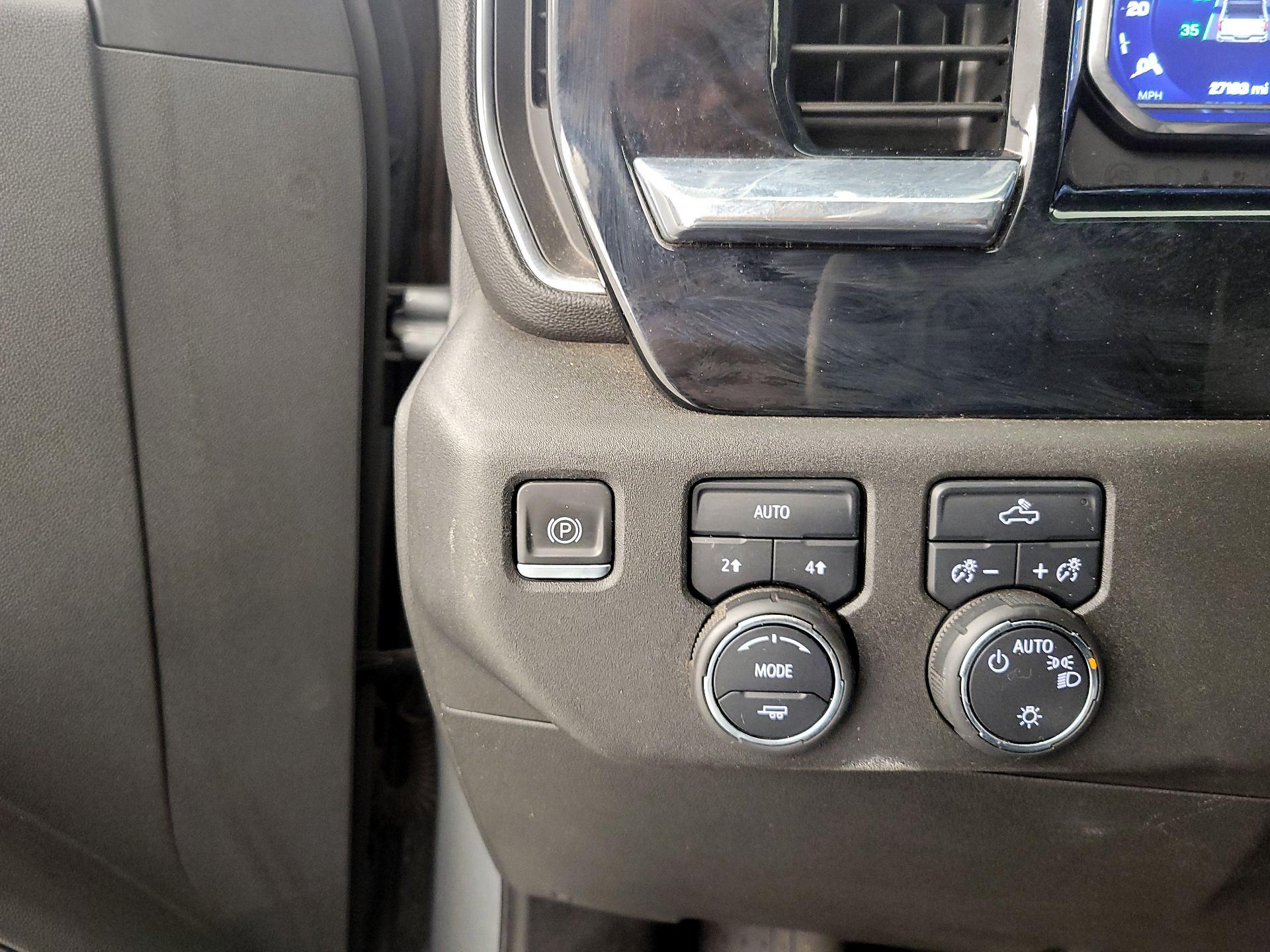 Thumbnail: 2023 Chevrolet Silverado 1500 - 13