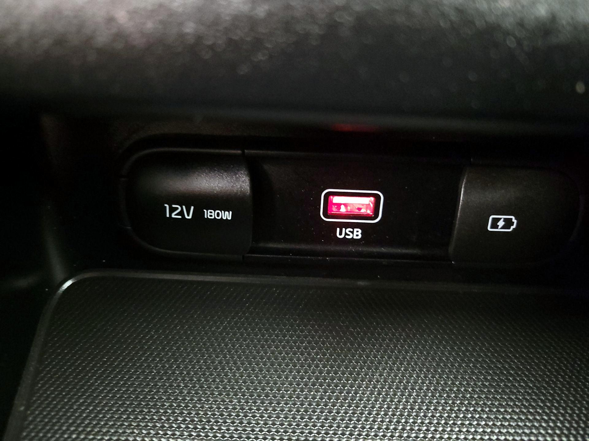 Thumbnail: 2023 Kia Forte - 19