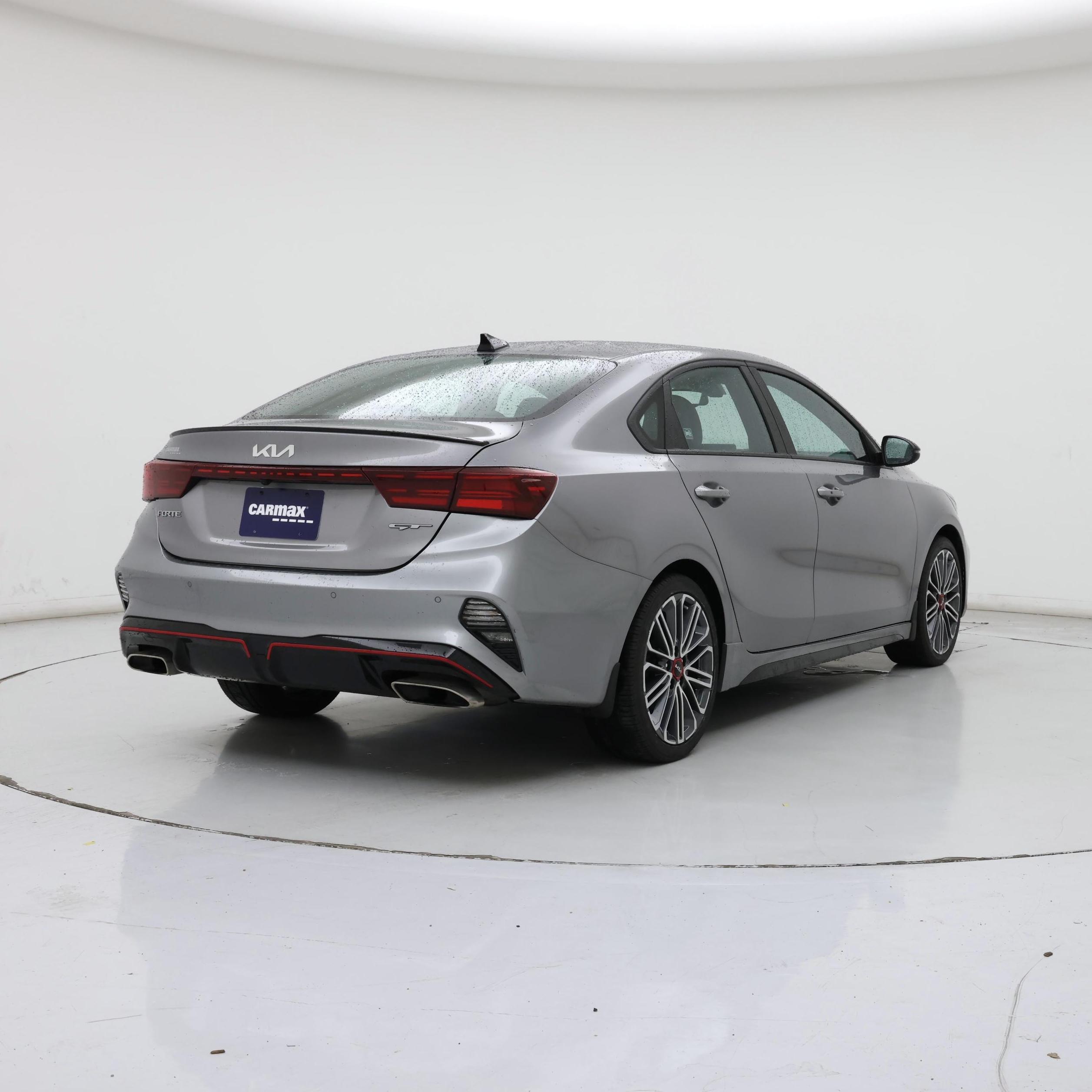 Thumbnail: 2023 Kia Forte - 8