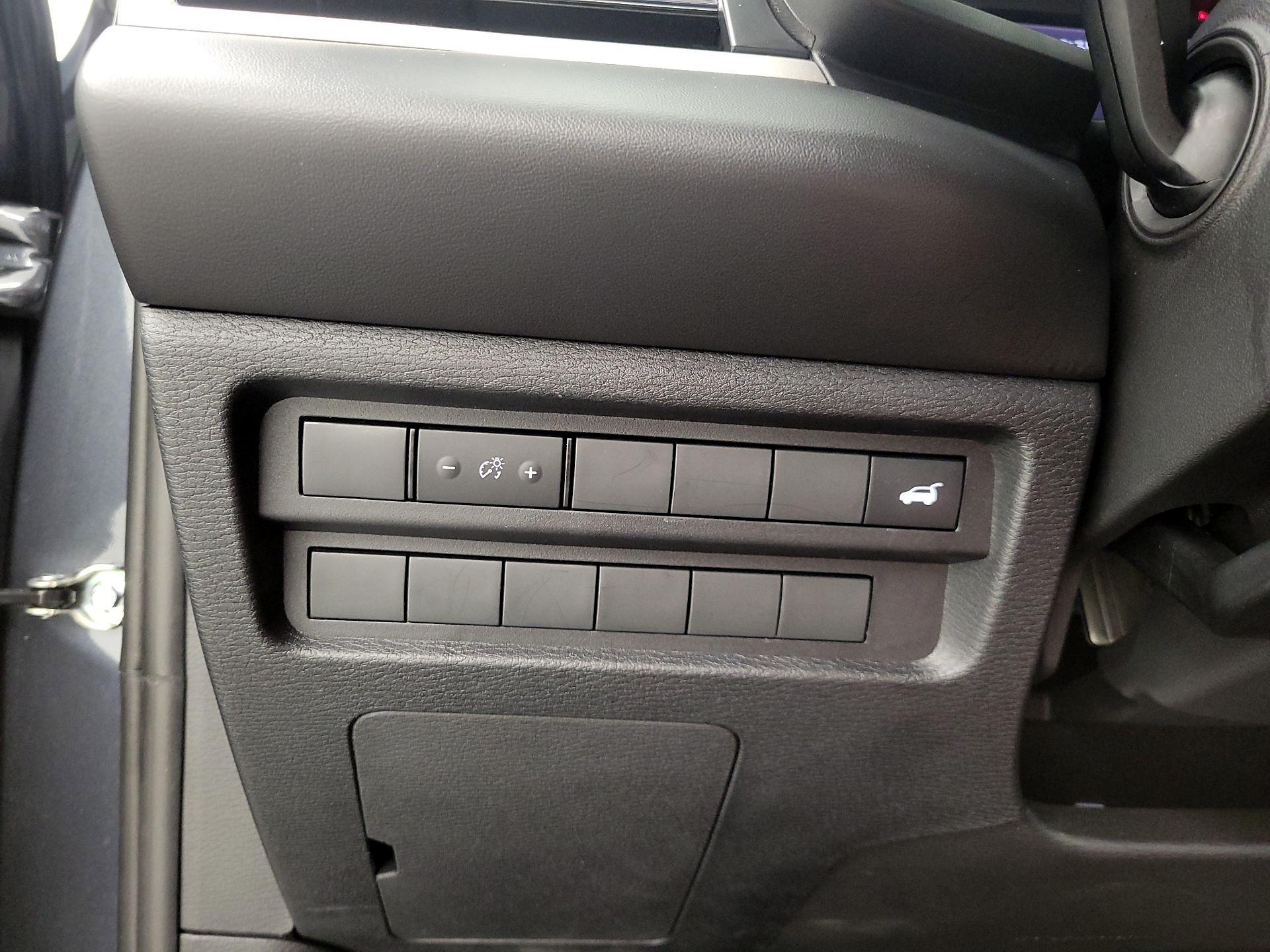 Thumbnail: 2025 Mitsubishi Outlander - 13